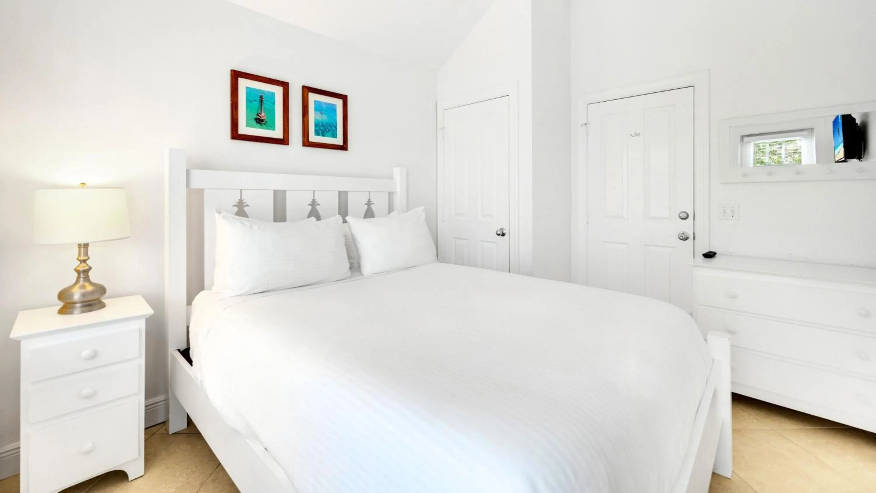 Bedroom, Bed in Tranquility Bay Resort