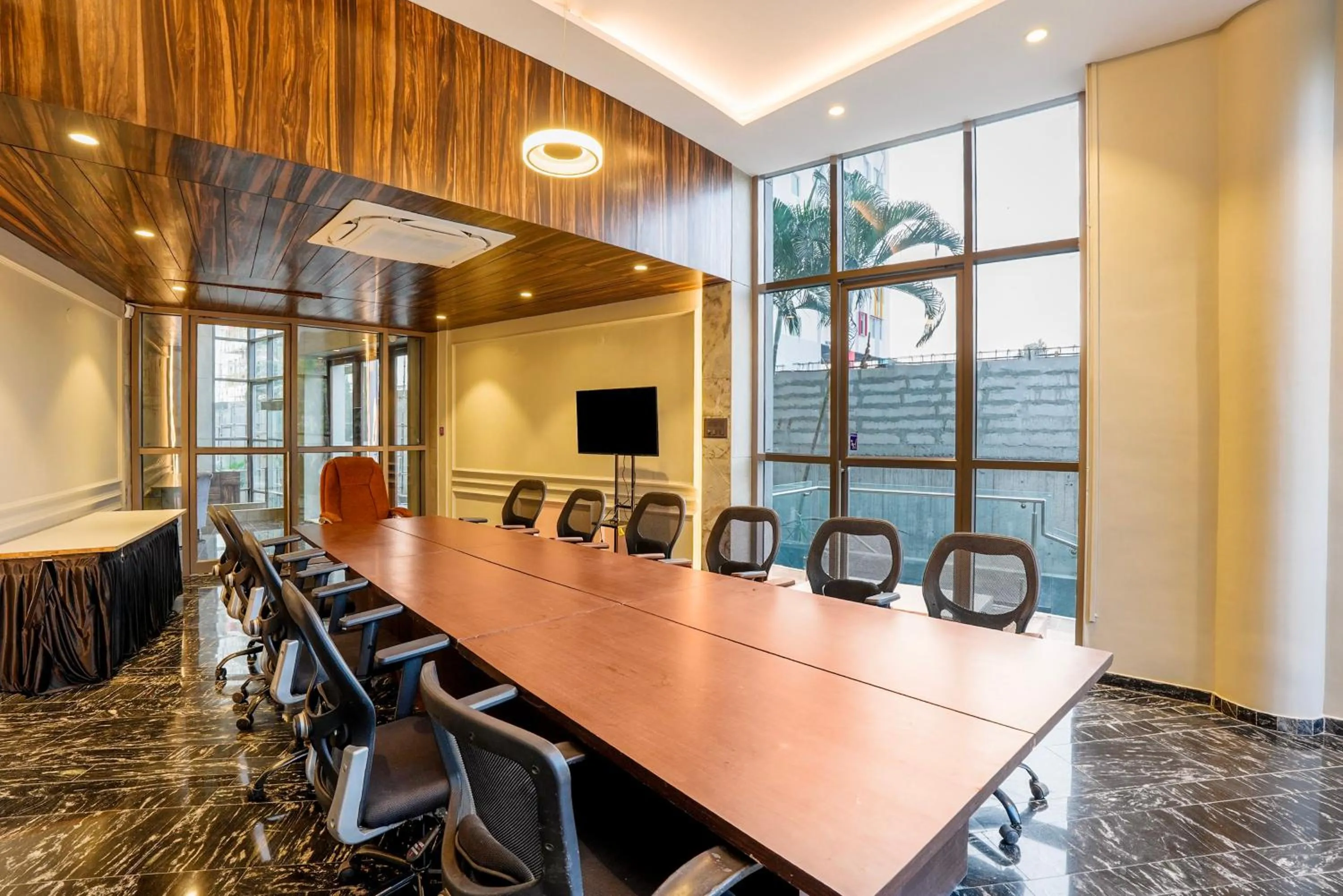 Meeting/conference room in Treebo Premium Niraali Executive, Hinjewadi