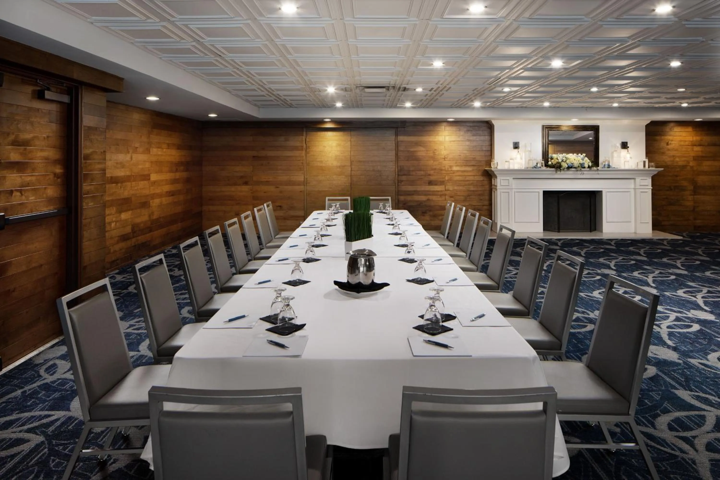 Meeting/conference room in Four Points by Sheraton Anaheim