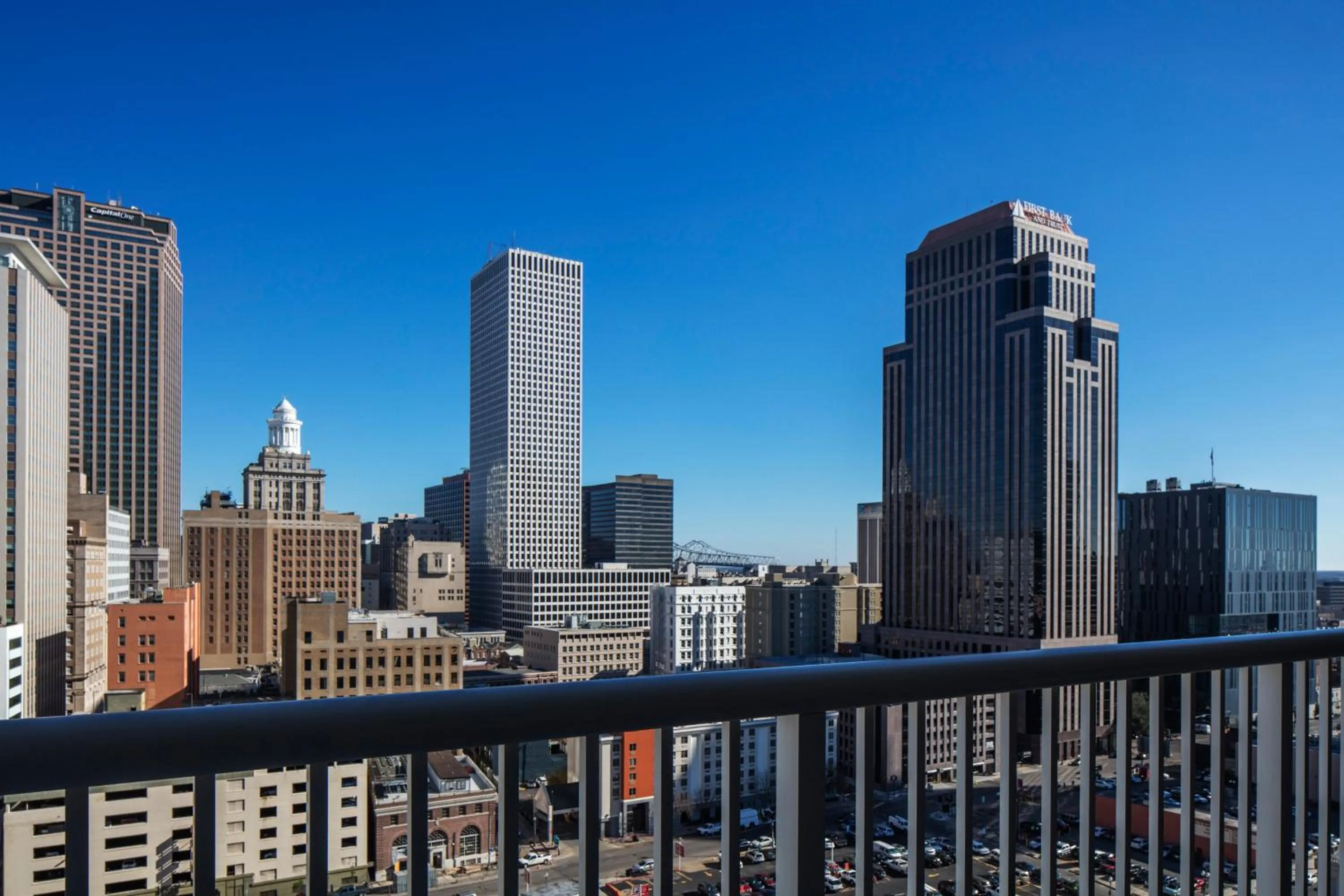 Photo of the whole room in Holiday Inn New Orleans-Downtown Superdome by IHG