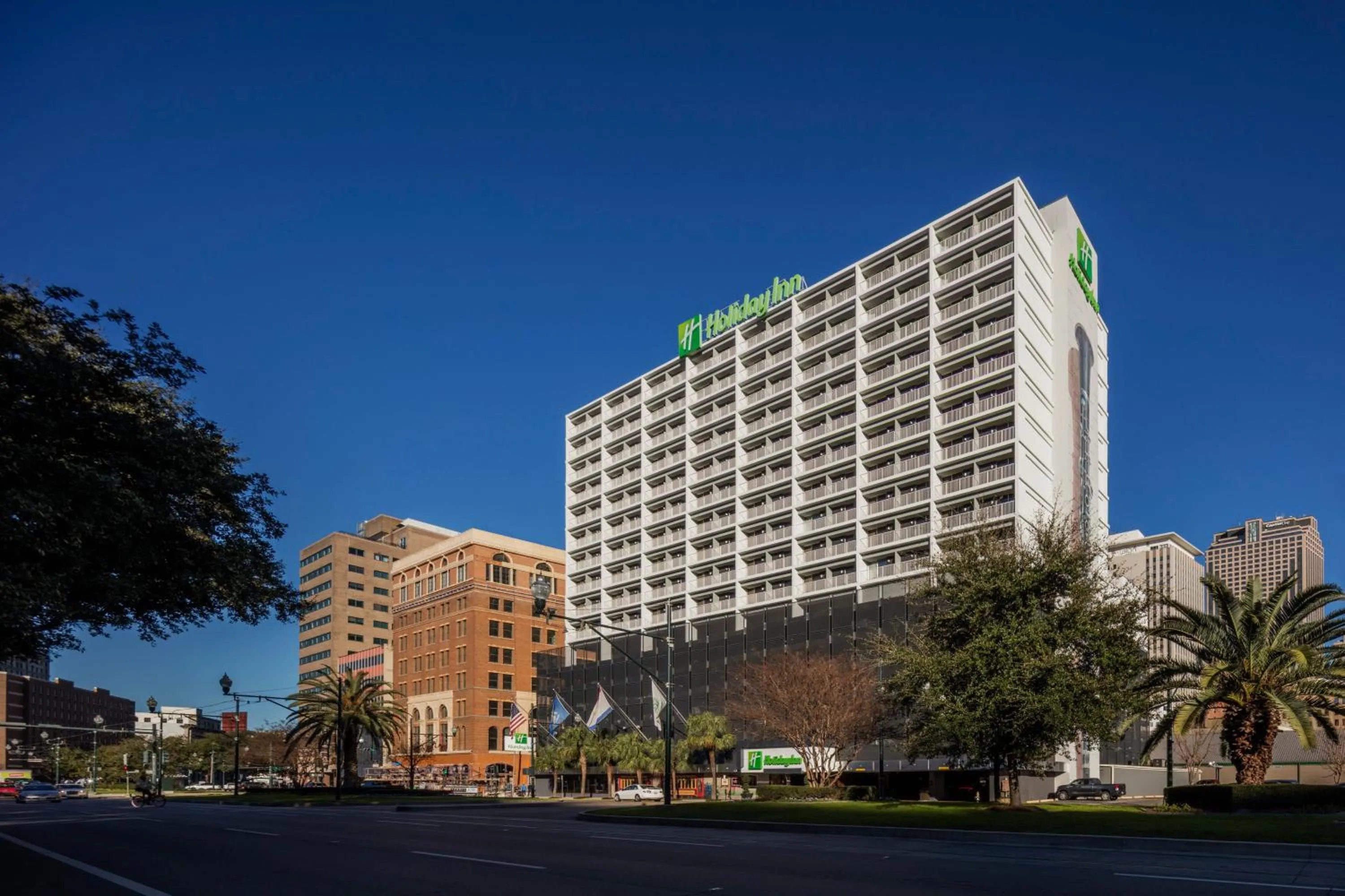 Property building in Holiday Inn New Orleans-Downtown Superdome by IHG