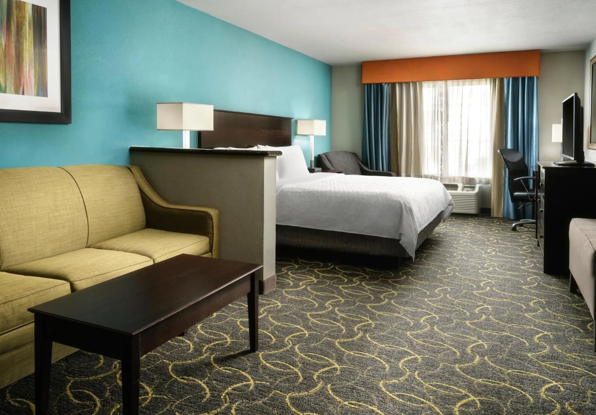 Photo of the whole room, Bed in Holiday Inn Express Hotel and Suites DFW-Grapevine by IHG