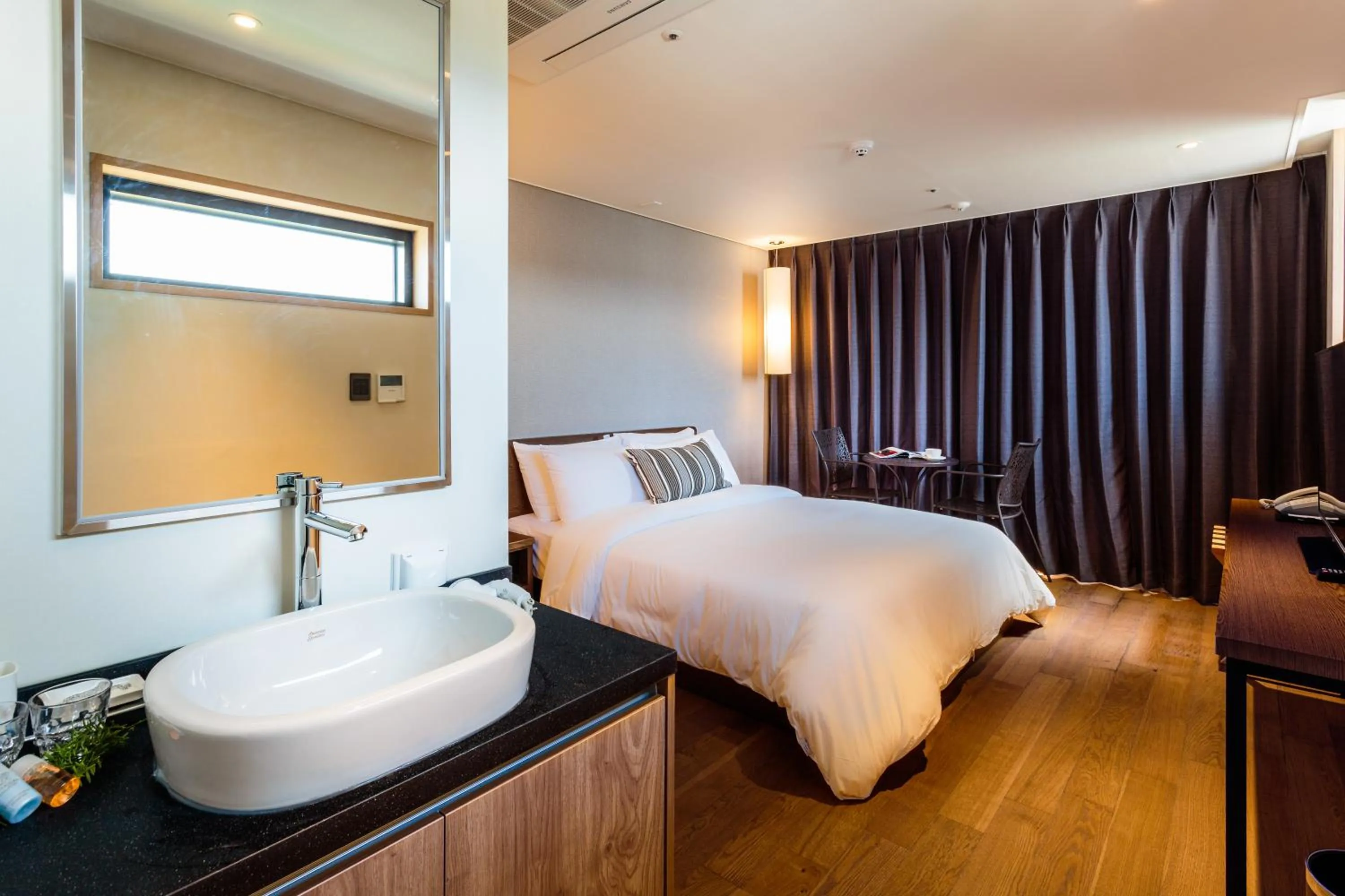 Bedroom in Hotel Alegria Seogwipo