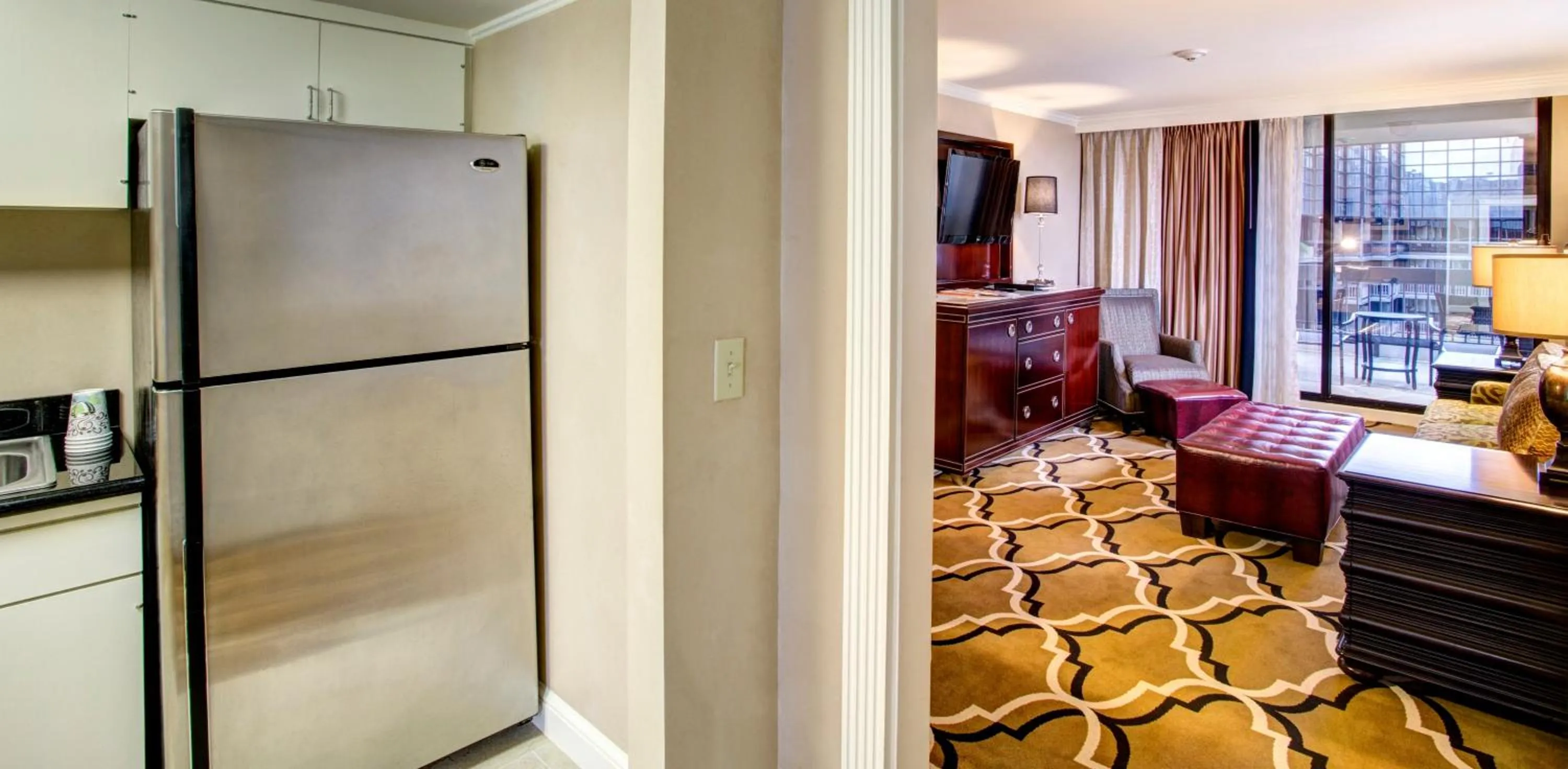 Photo of the whole room in InterContinental New Orleans by IHG