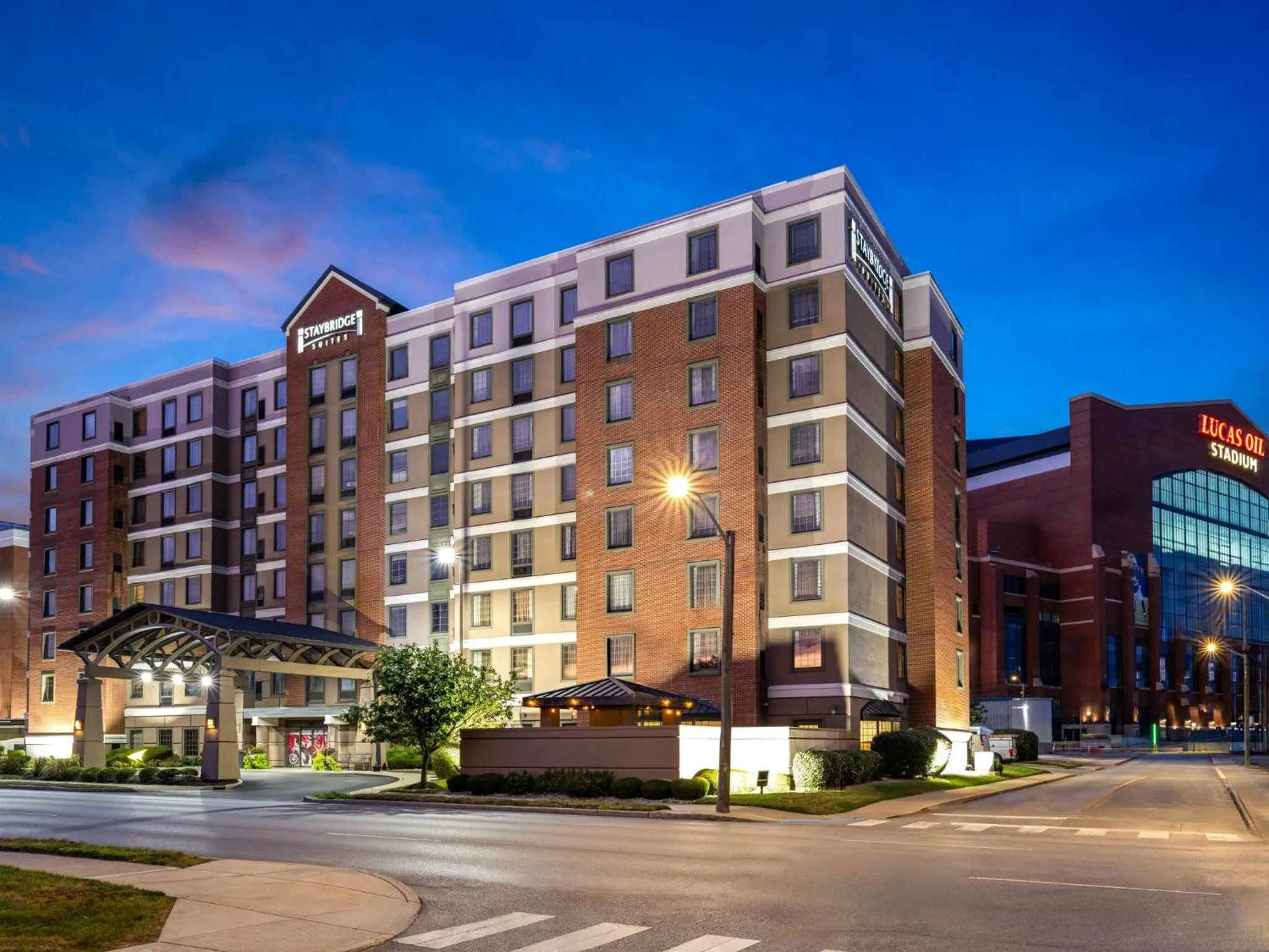 Property building in Staybridge Suites Indianapolis Downtown-Convention Center by IHG
