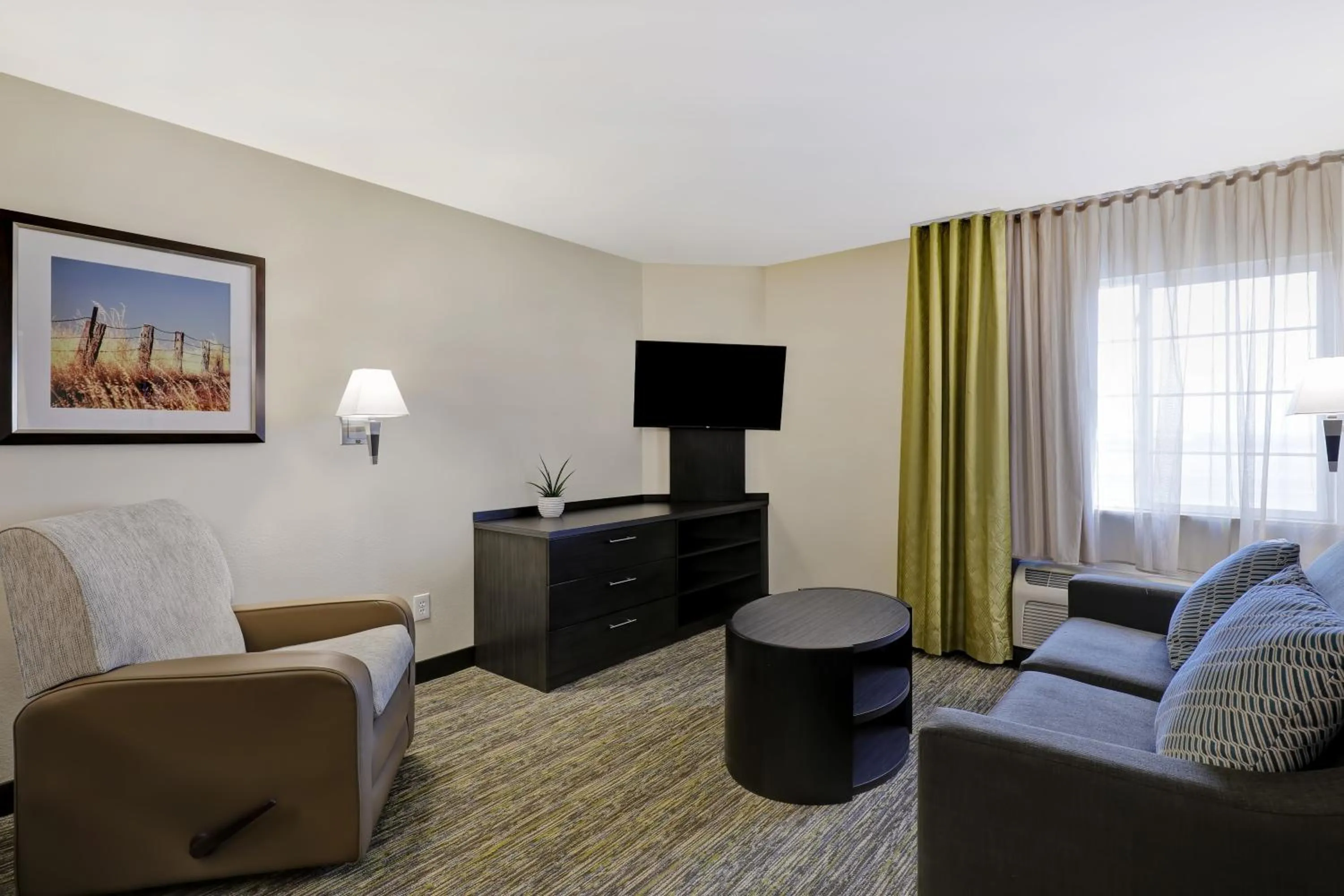 Photo of the whole room in Candlewood Suites Indianapolis - South by IHG