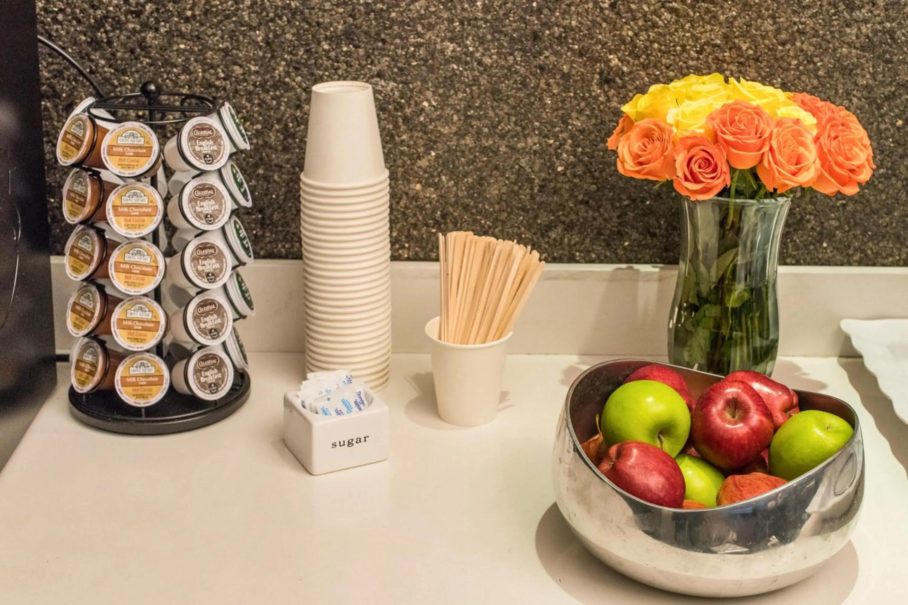 Restaurant/places to eat in Moderne Hotel