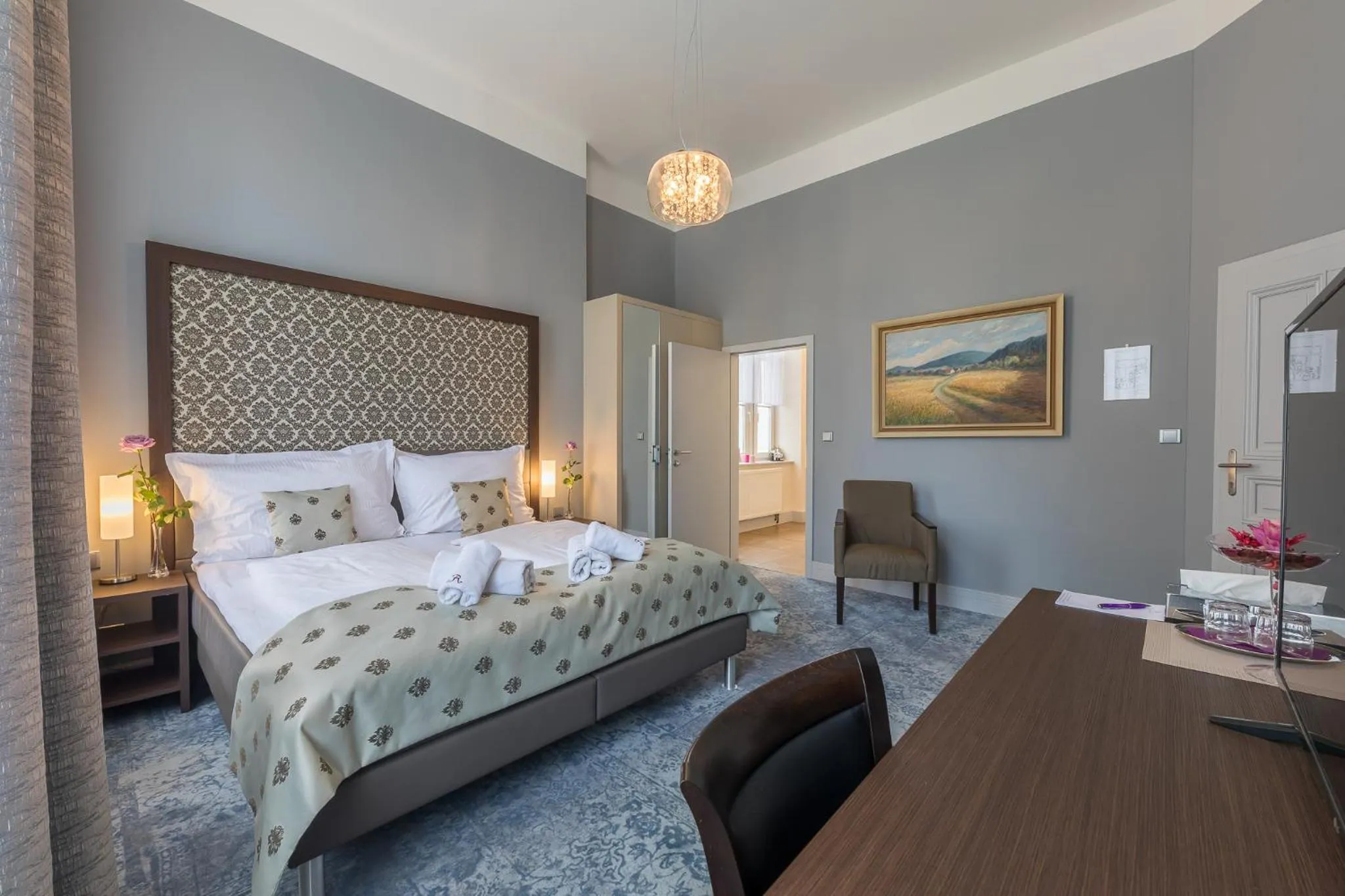 Bed in Wellness & Spa hotel Villa Regenhart