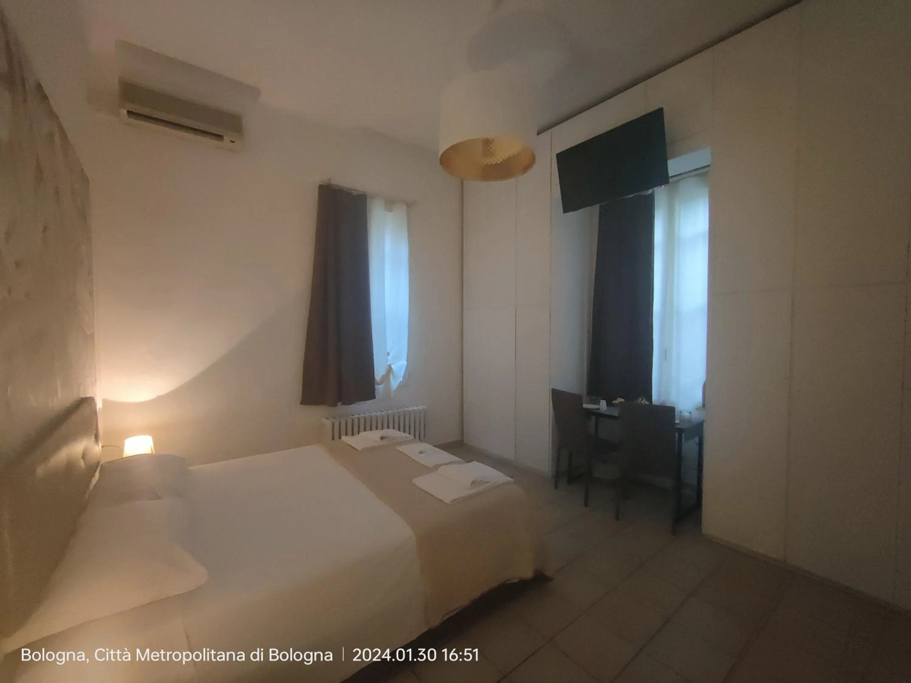 Bedroom, Bed in B&B Villa Rivabella