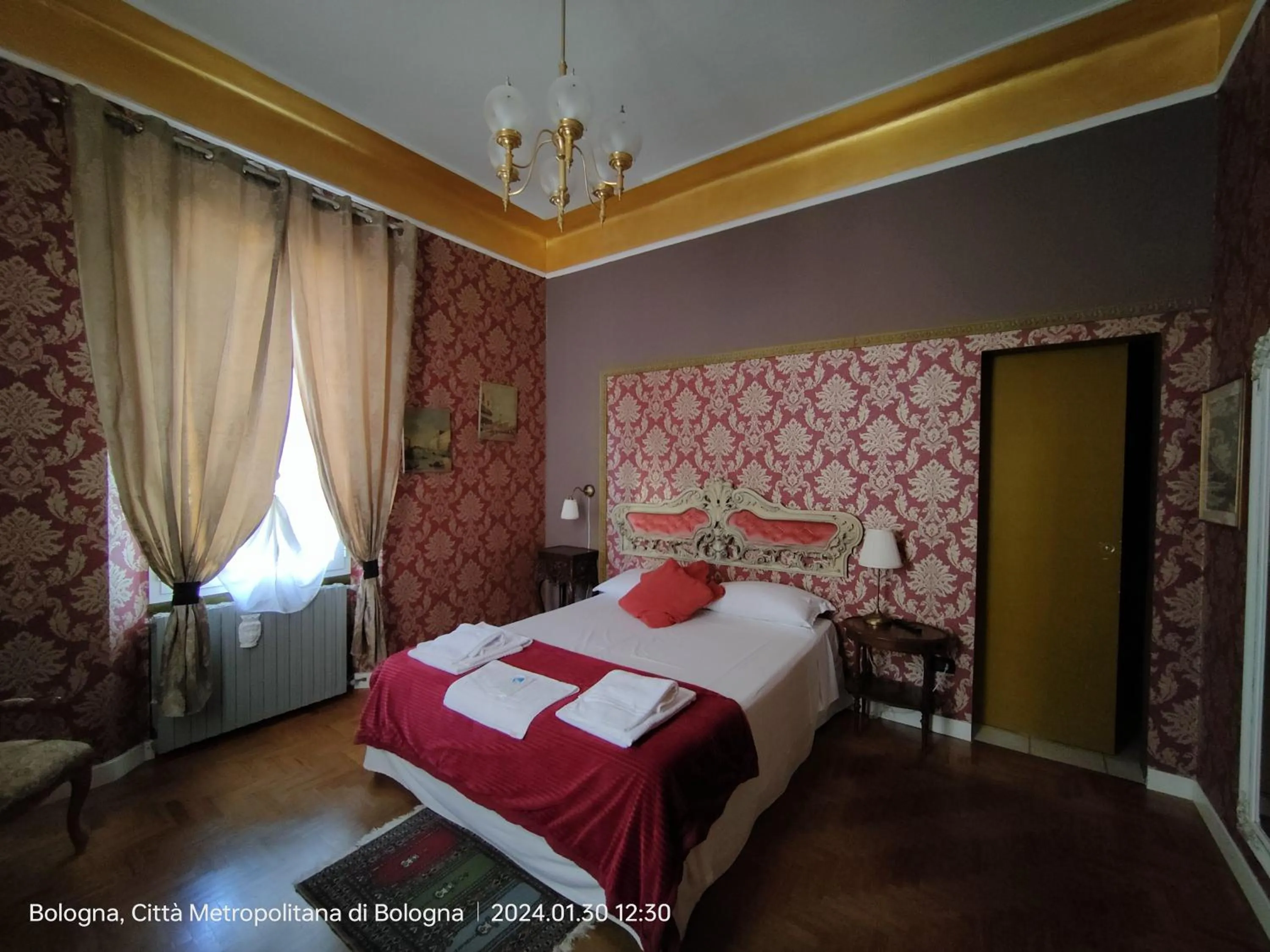 Bedroom, Bed in B&B Villa Rivabella