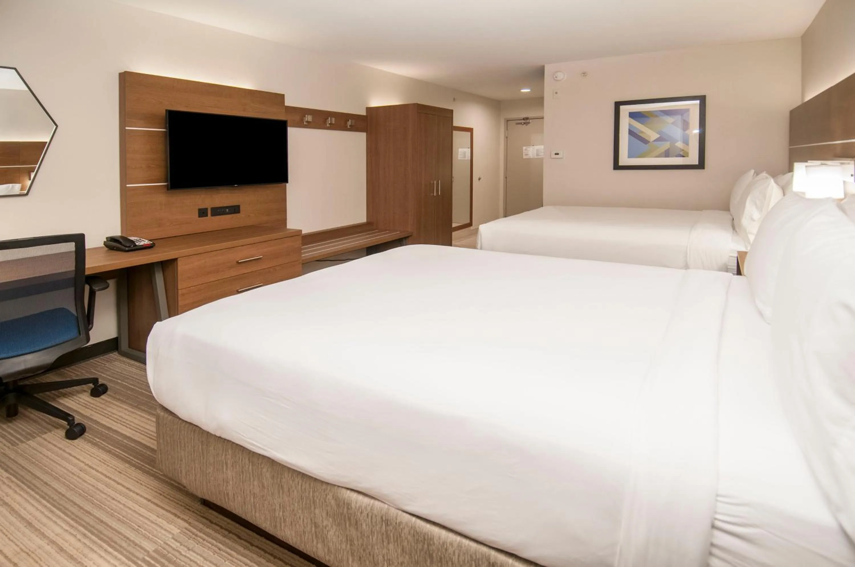 Photo of the whole room, Bed in Holiday Inn Express Hotel & Suites Plano West - Frisco by IHG