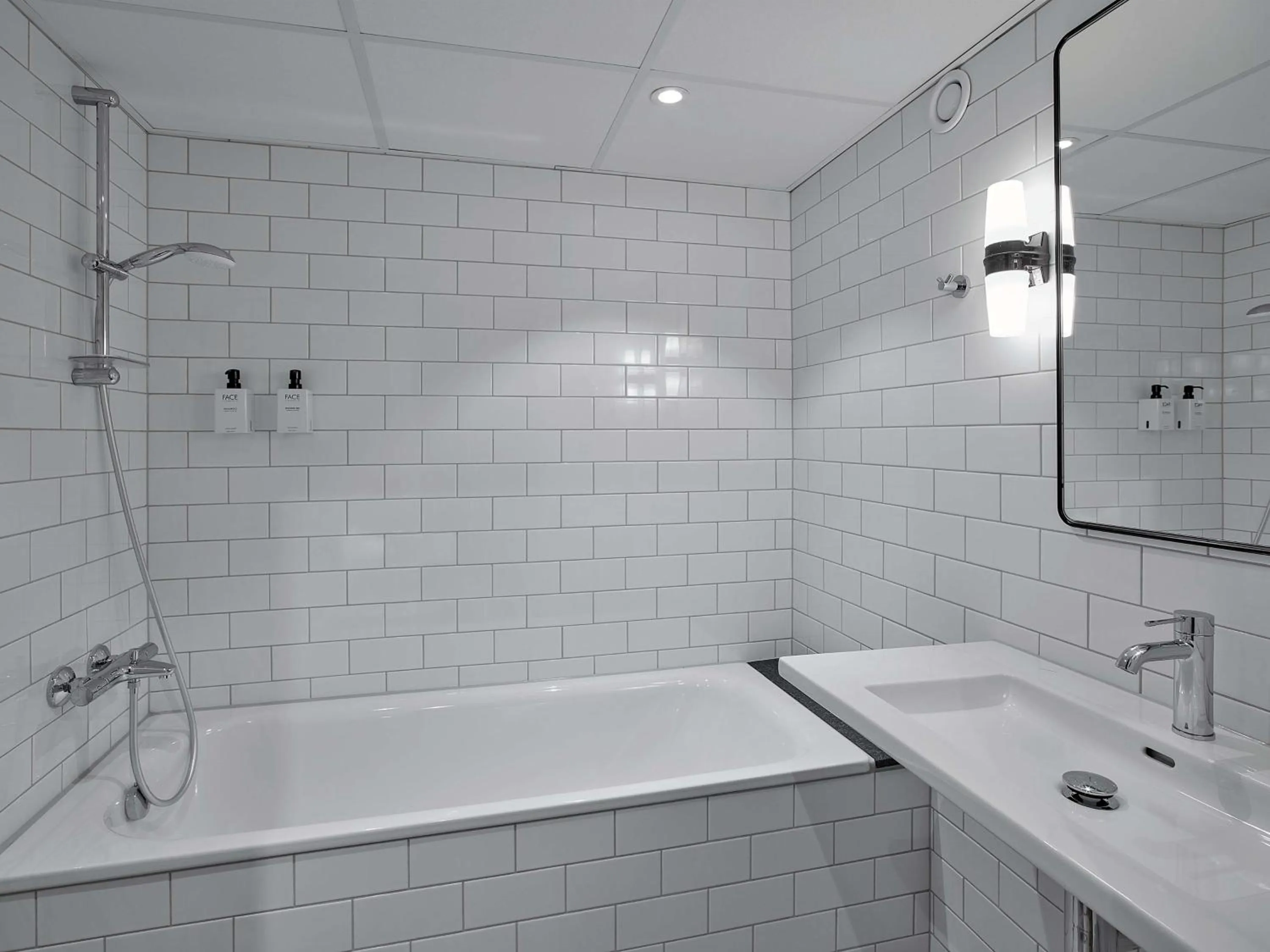 Bedroom in Scandic Klara