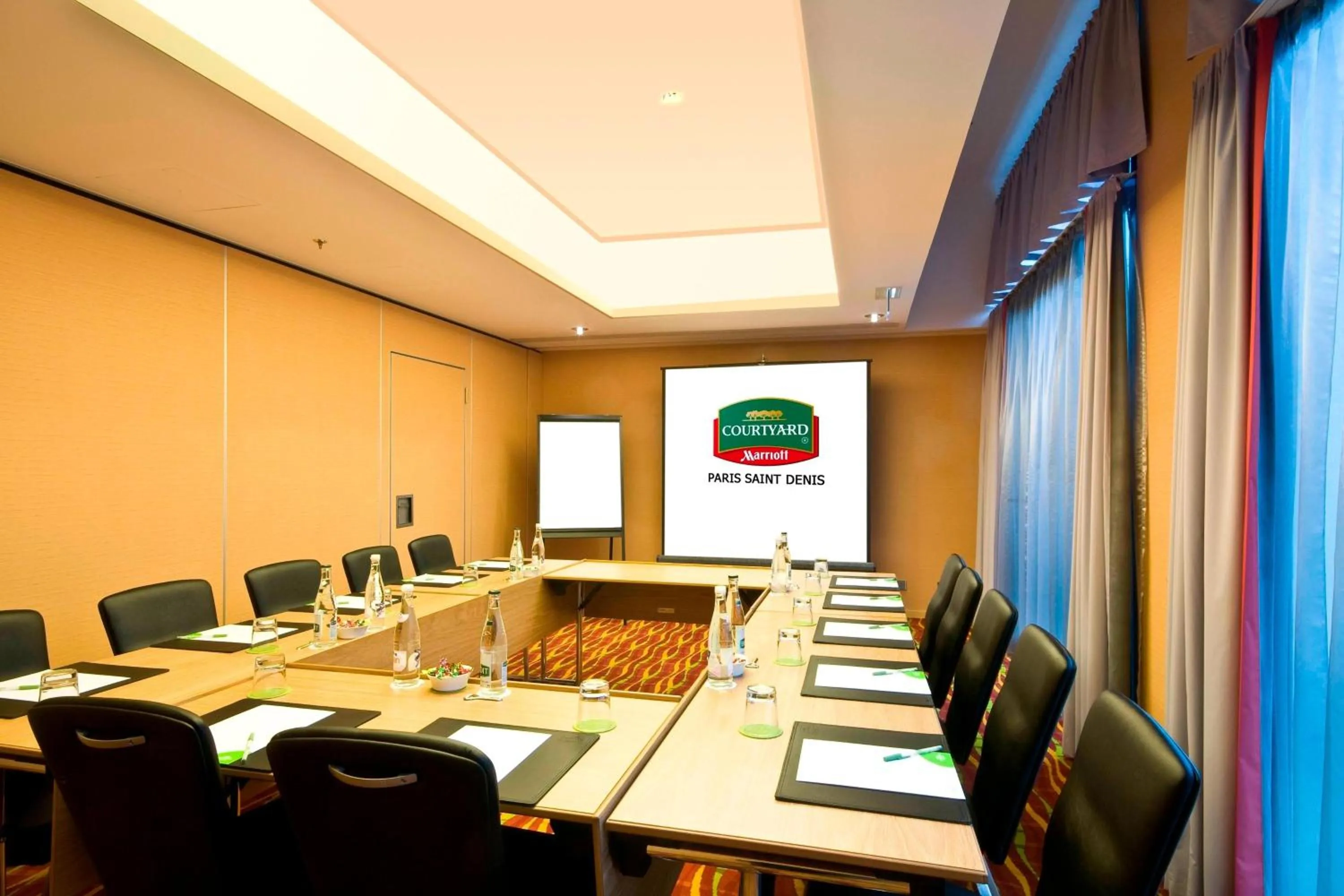 Meeting/conference room in Courtyard by Marriott Paris Saint Denis