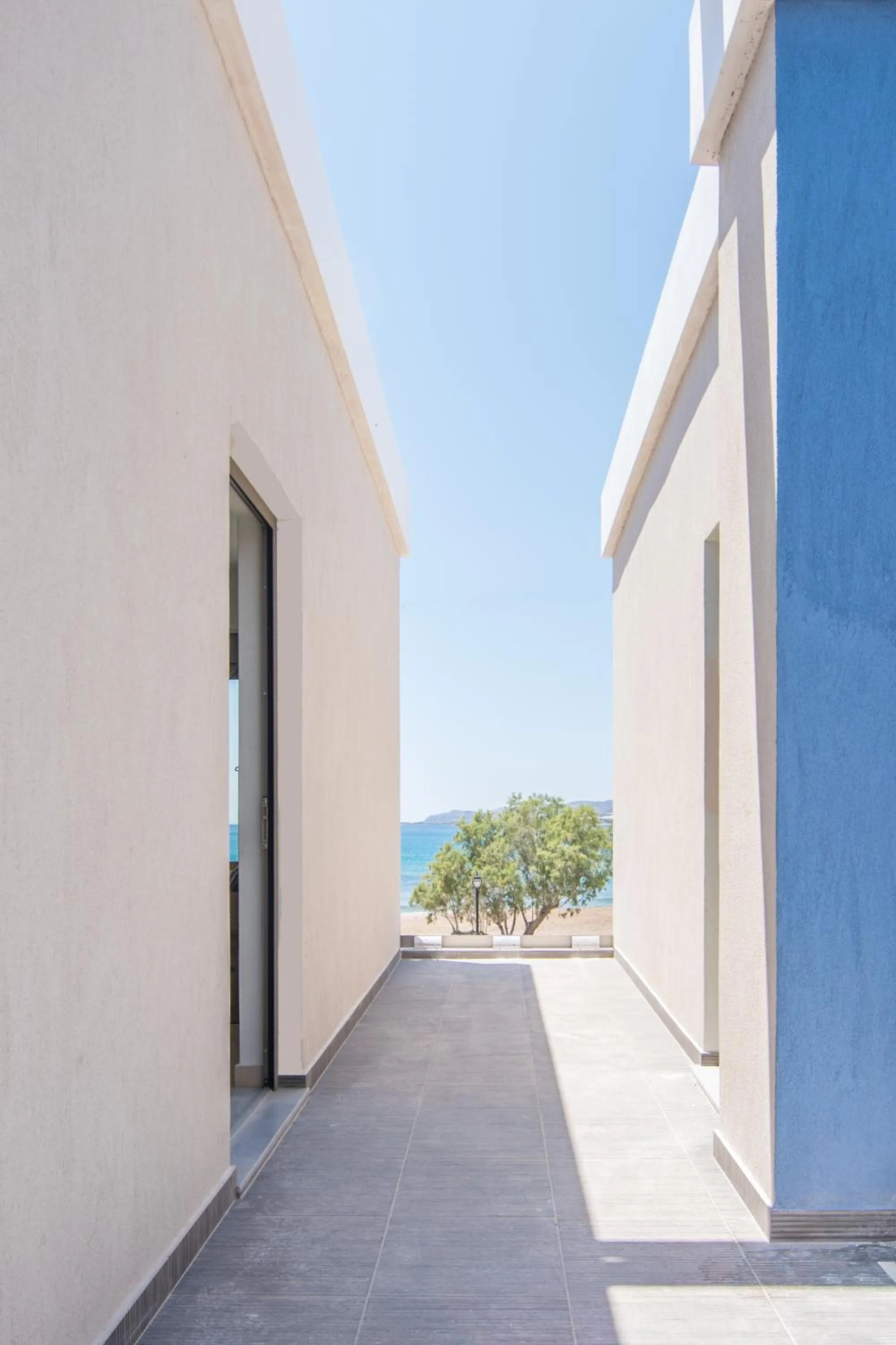 Facade/entrance in Blue Horizon