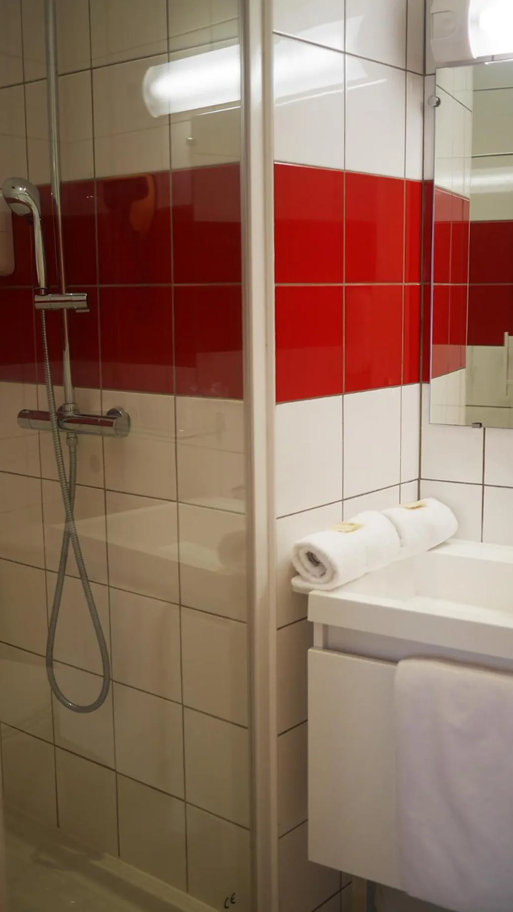 Logis Hôtel & Restaurant - Le Saint-Louis