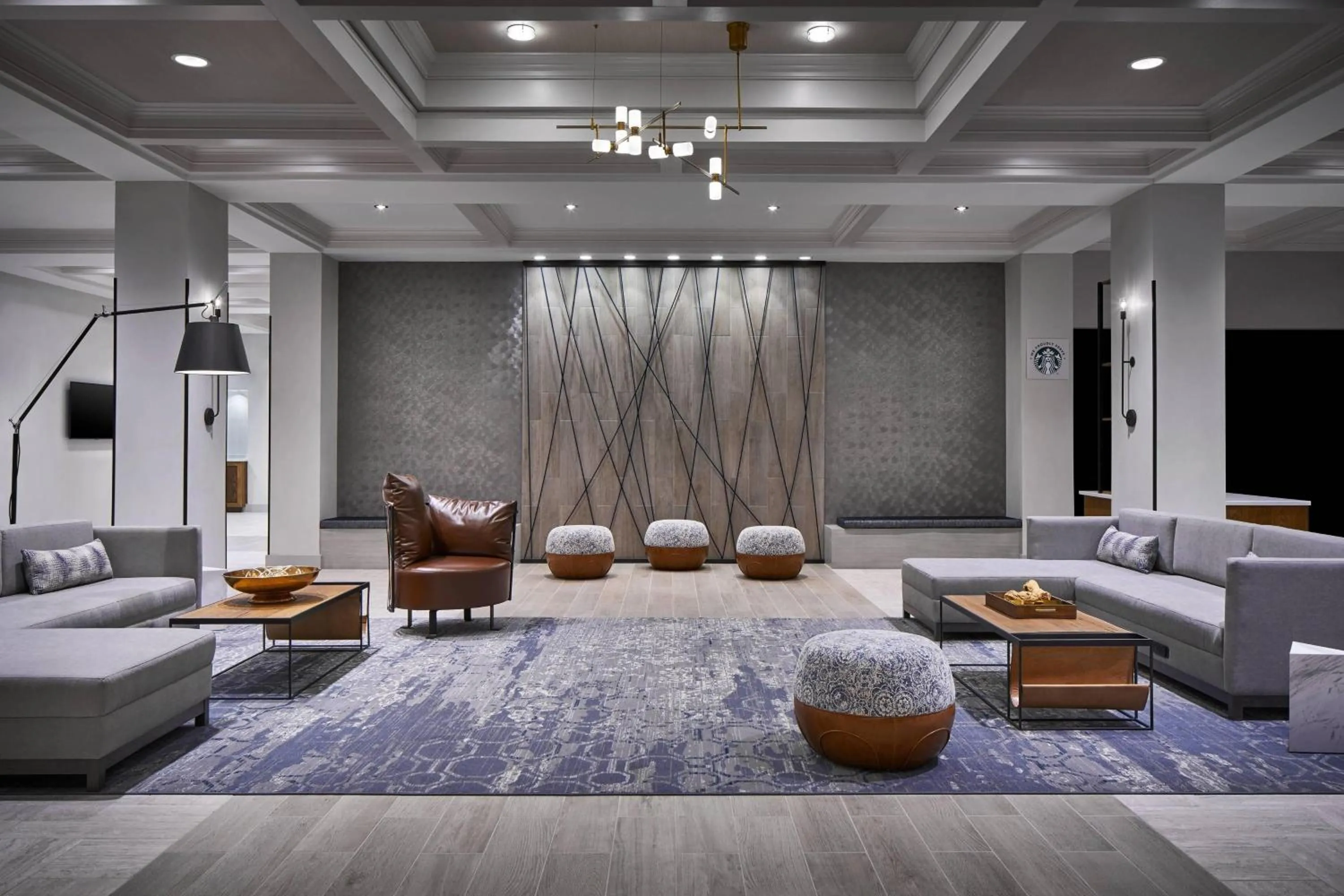 Lobby or reception in Delta Hotels by Marriott Norfolk Airport