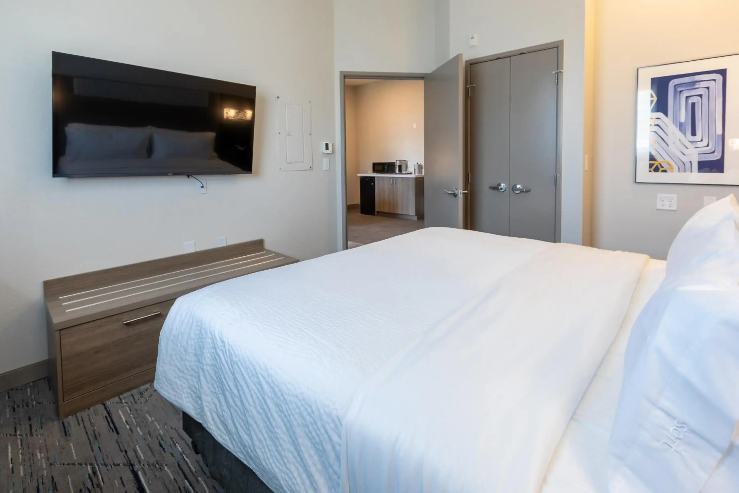 Standard Room in Holiday Inn Express & Suites Englewood - Denver South by IHG Standard Room in Holiday Inn Express & Suites Englewood - Denver South by IHG