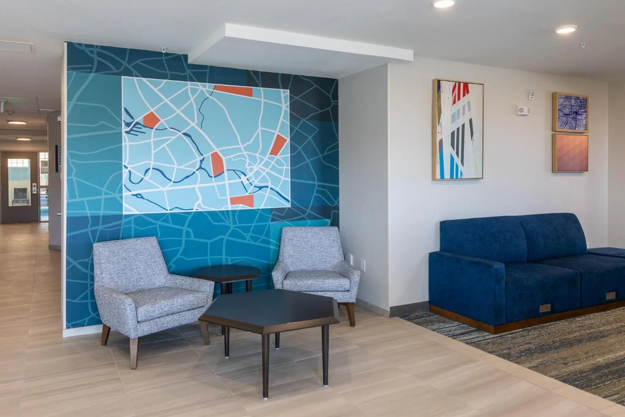 Property building in Holiday Inn Express & Suites Englewood - Denver South by IHG