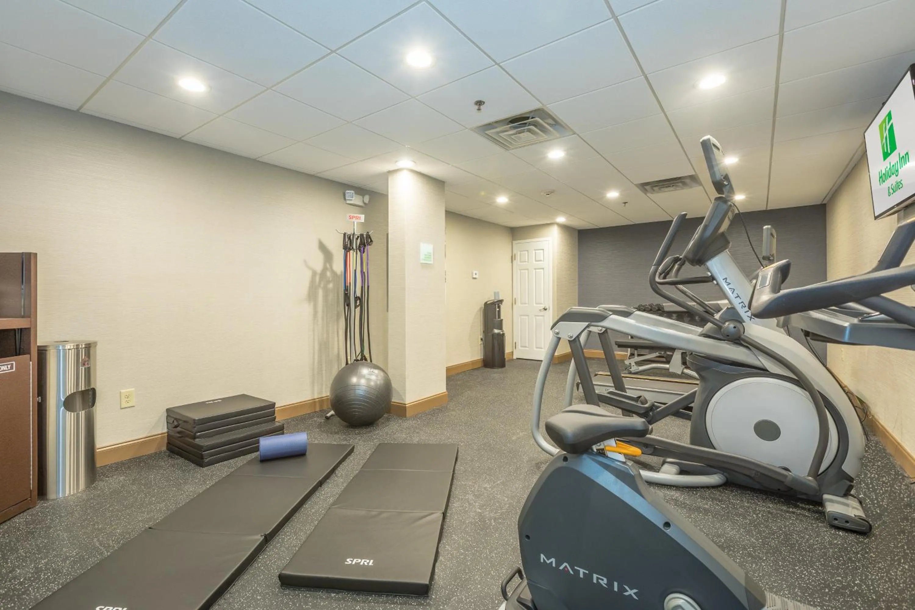Fitness centre/facilities in Holiday Inn Hotel and Suites Peachtree City by IHG