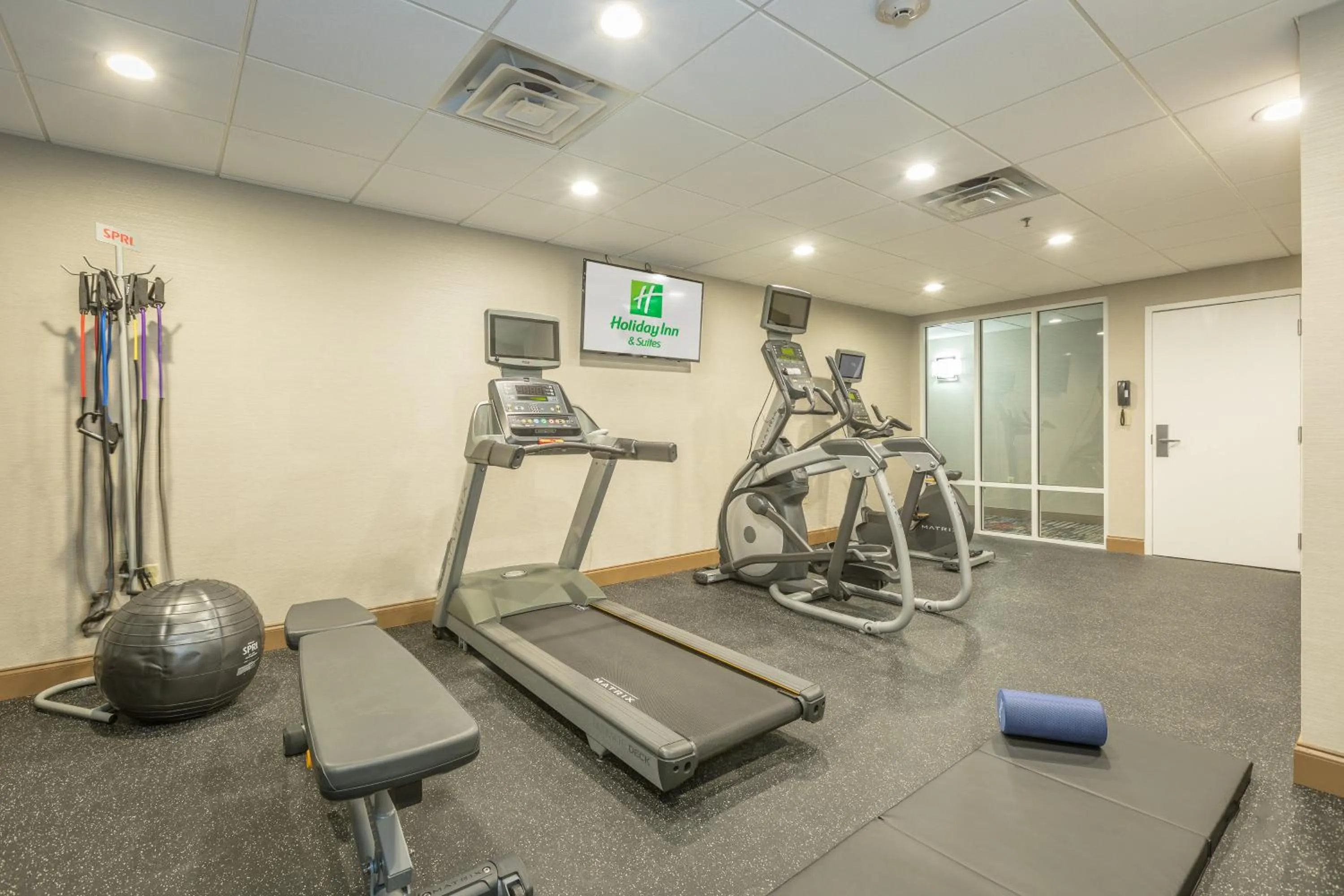 Fitness centre/facilities in Holiday Inn Hotel and Suites Peachtree City by IHG