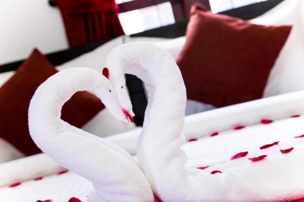 Bed in Wayanad Three Roots Holiday Home Resort