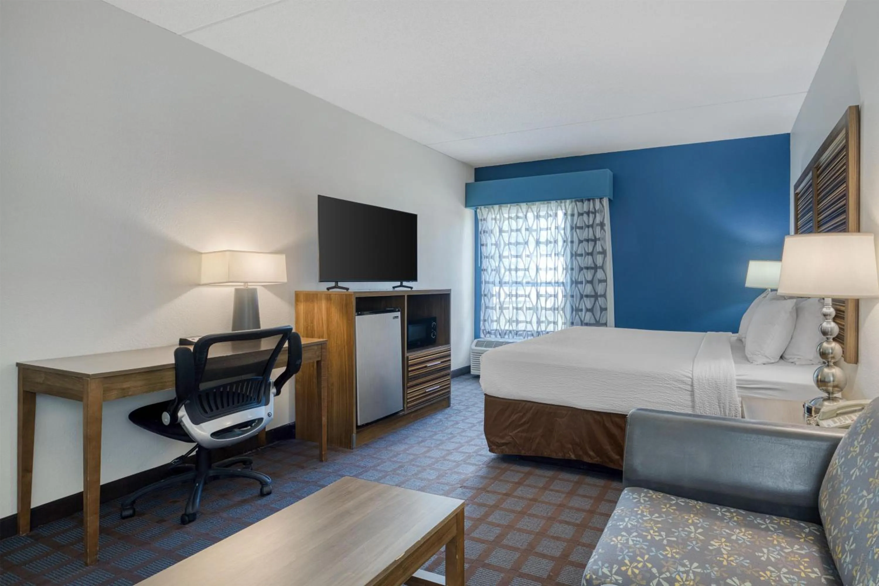 Bedroom, Bed in Best Western Fishers Indianapolis Area