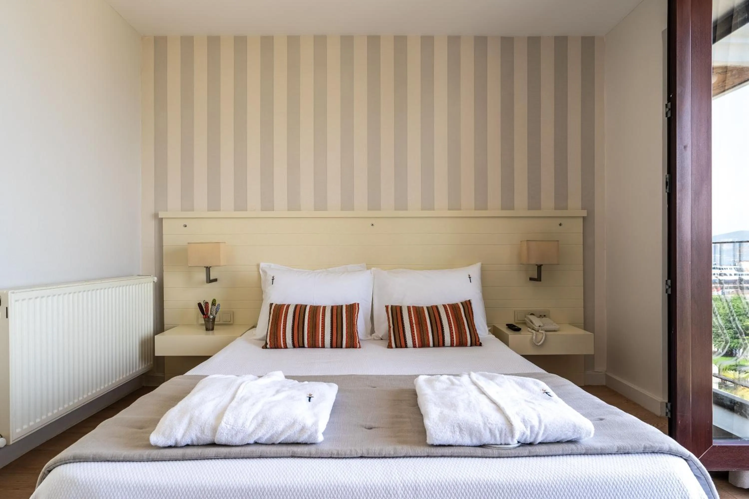 Bedroom, Bed in Tiara Buyukada