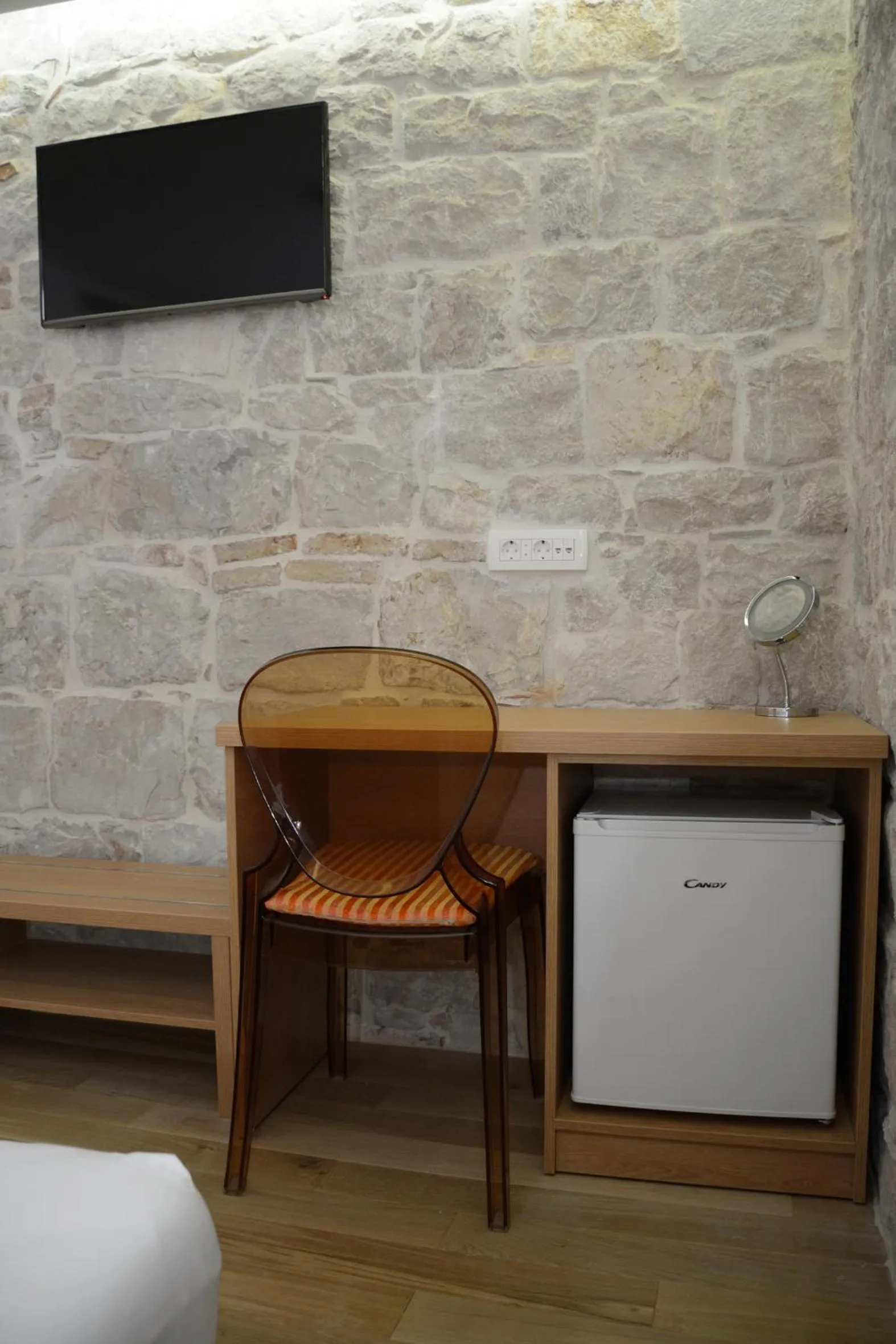 Decorative detail in Villa Desideria