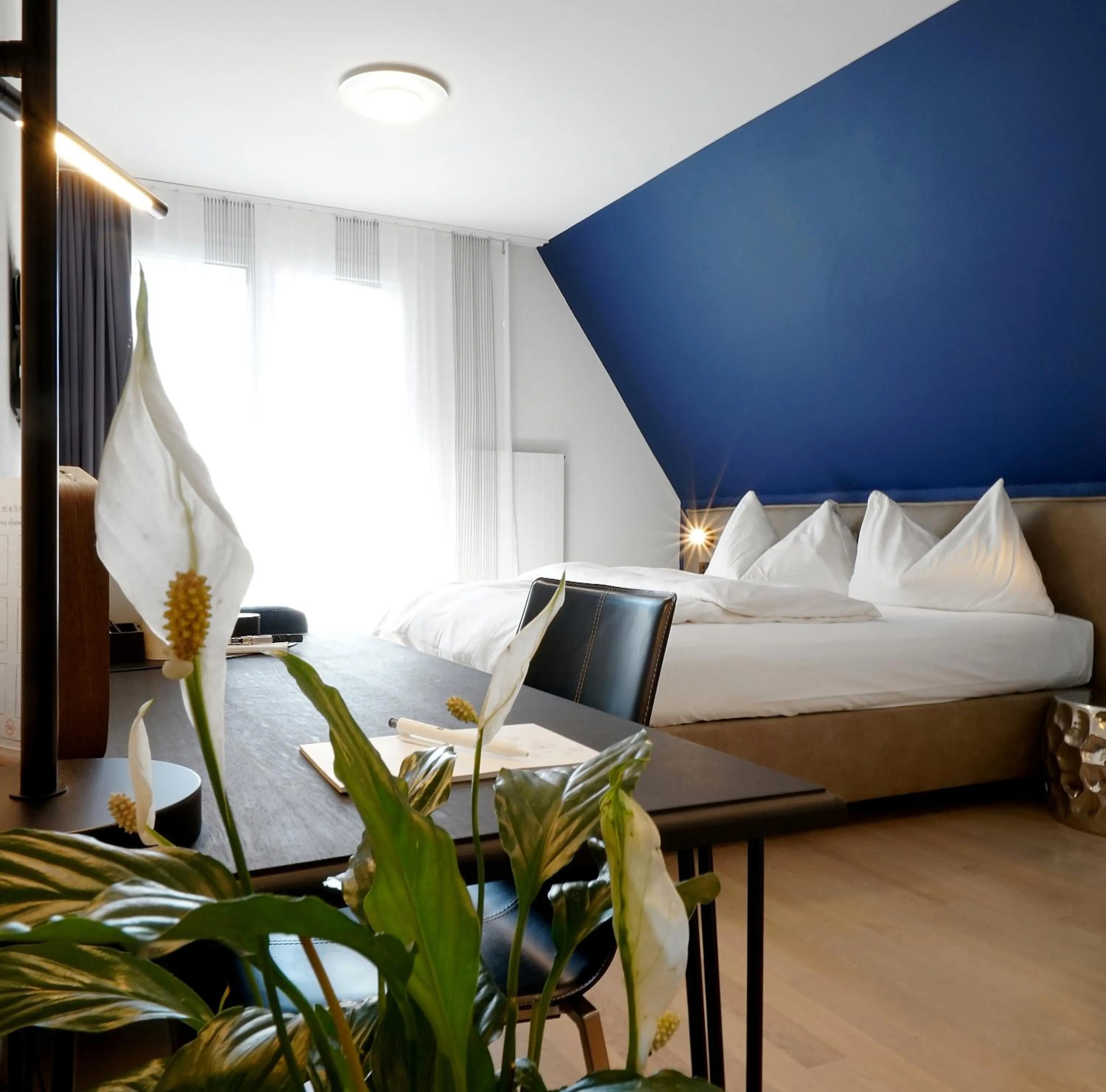 Bed in Hotel Zugertor