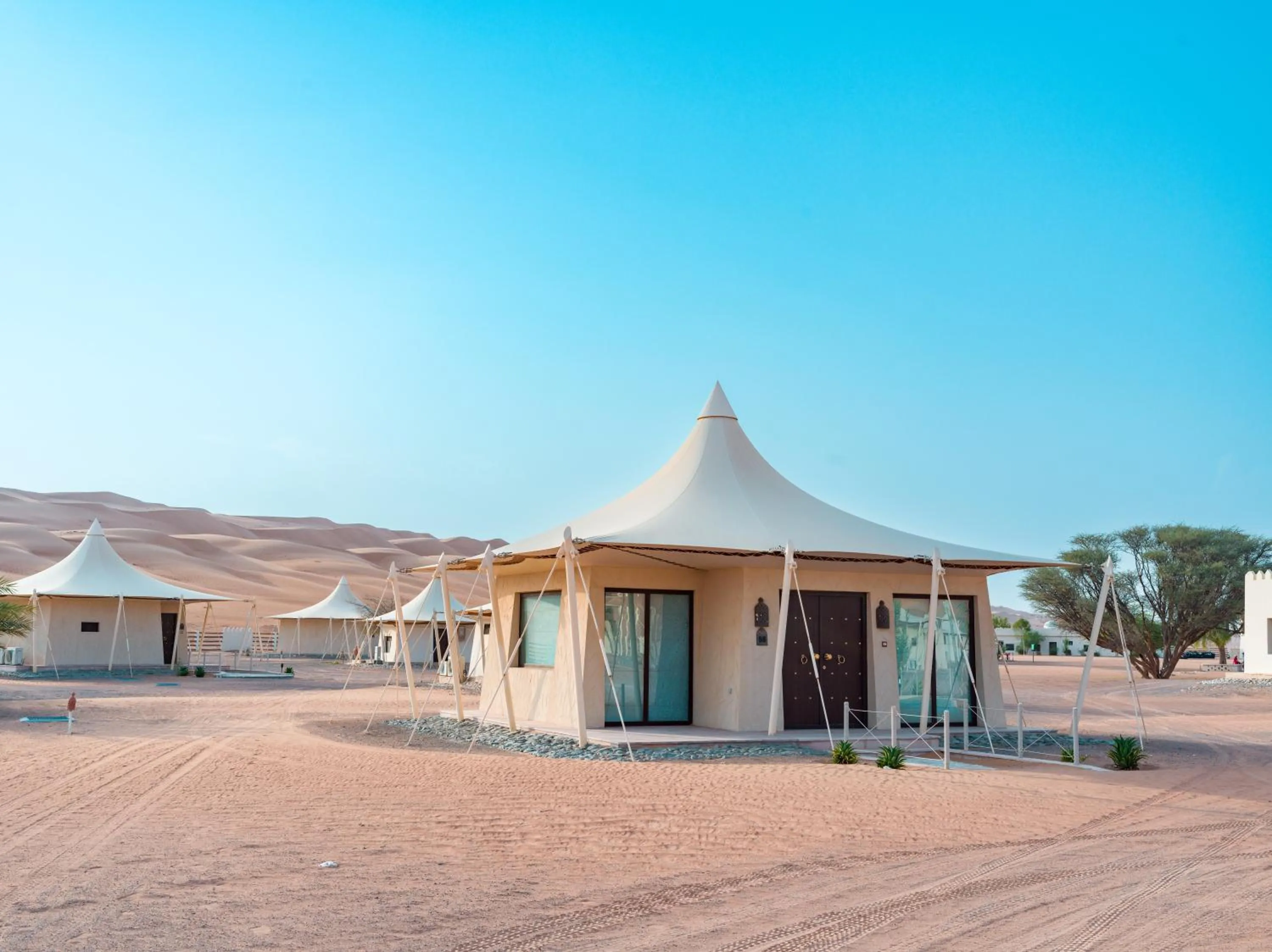 Property building in Desert Nights Resort