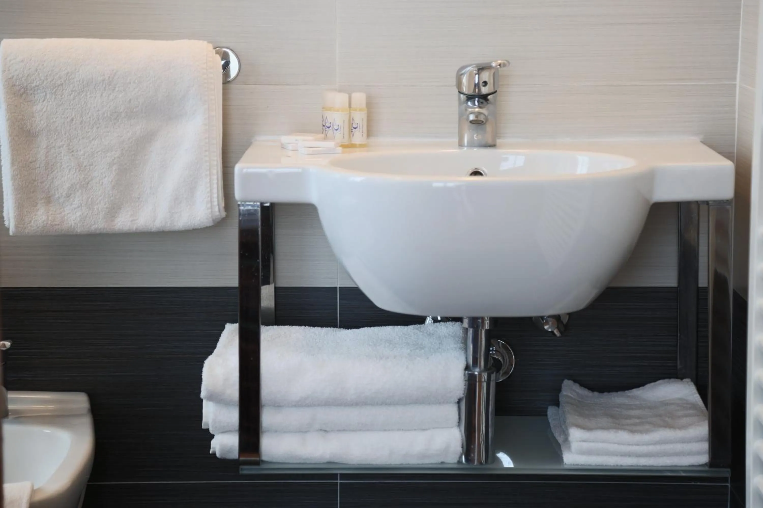 Bathroom in Hotel Caribia Pinarella