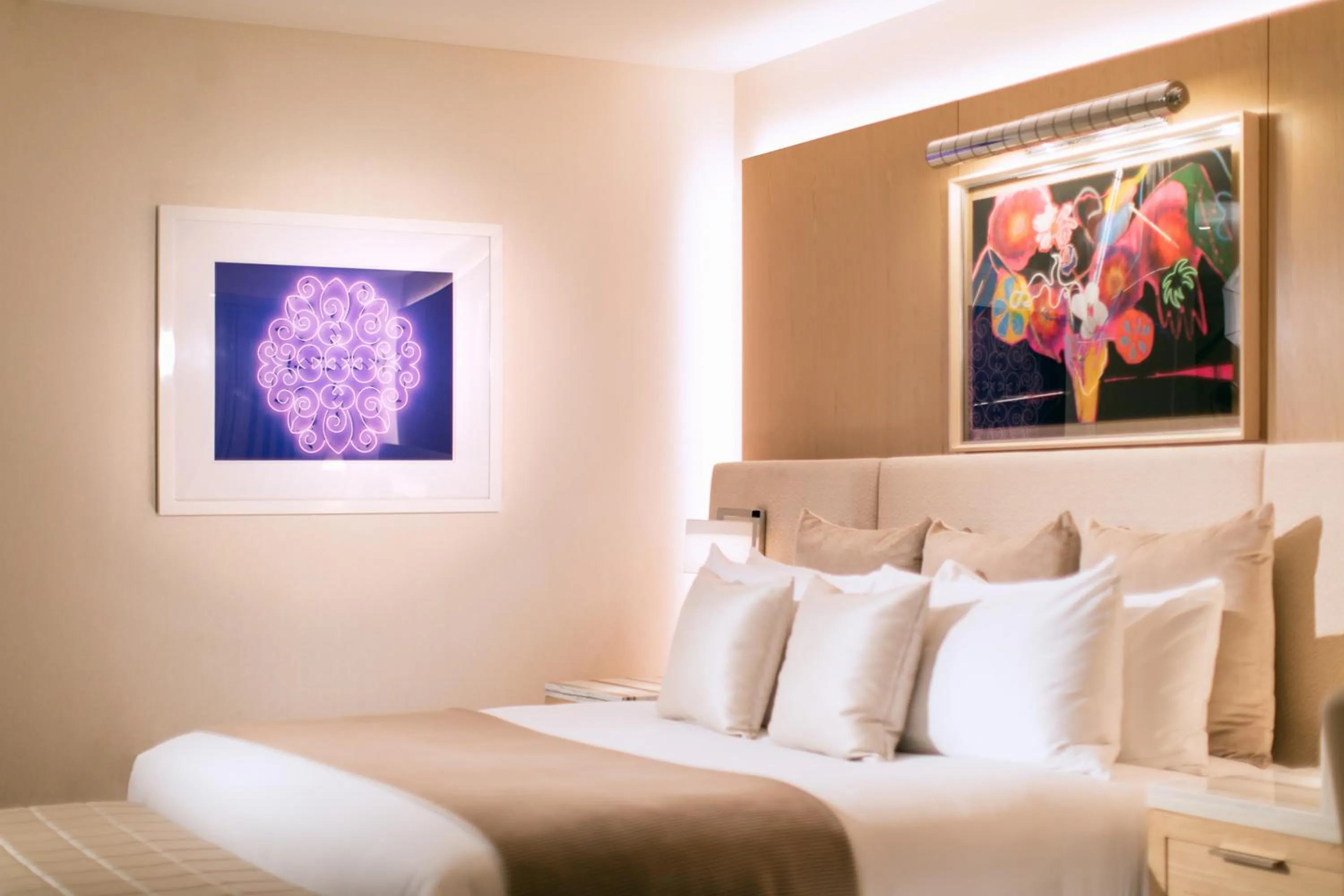 Bed in Palms Casino Resort