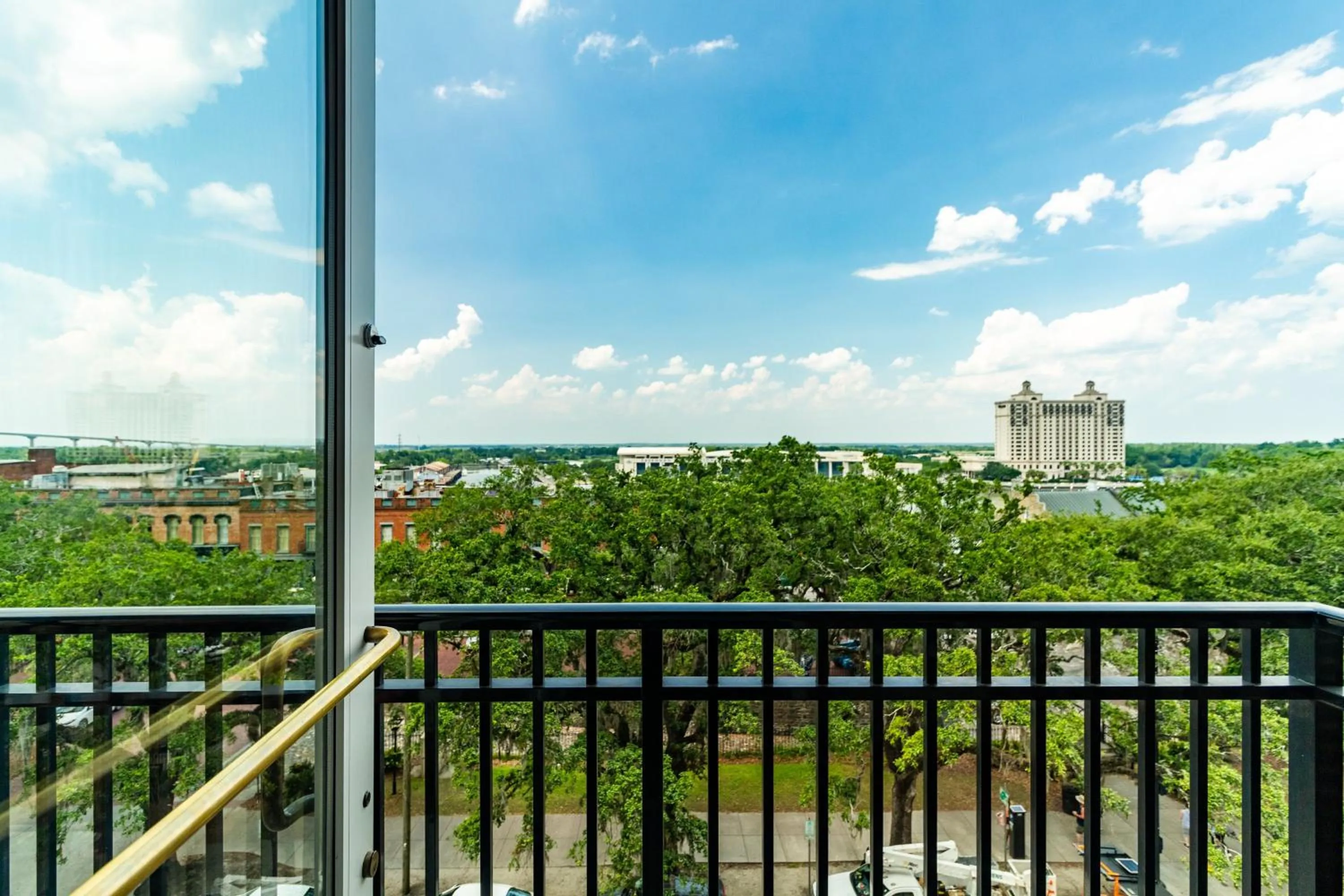 Photo of the whole room in Holiday Inn Express Savannah - Historic District