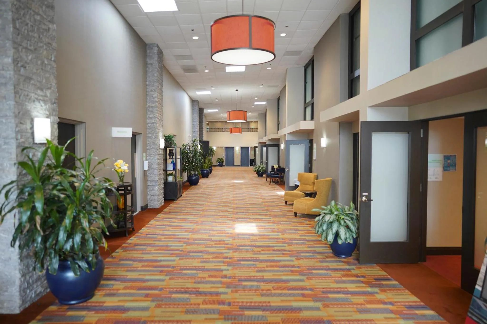Property building in Holiday Inn & Suites Chicago-Carol Stream Wheaton by IHG