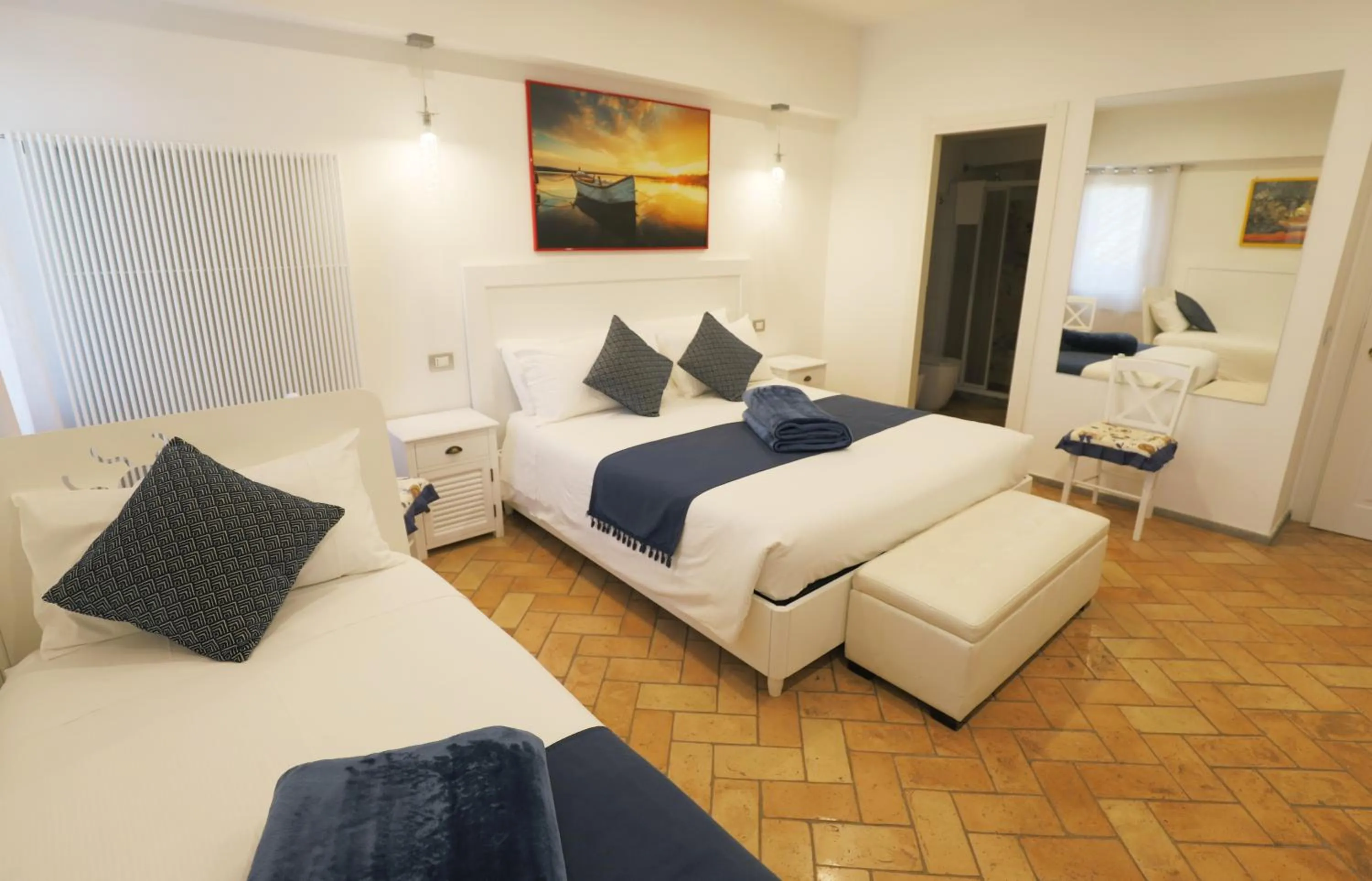 Bedroom, Bed in Atlantis Inn Castelgandolfo