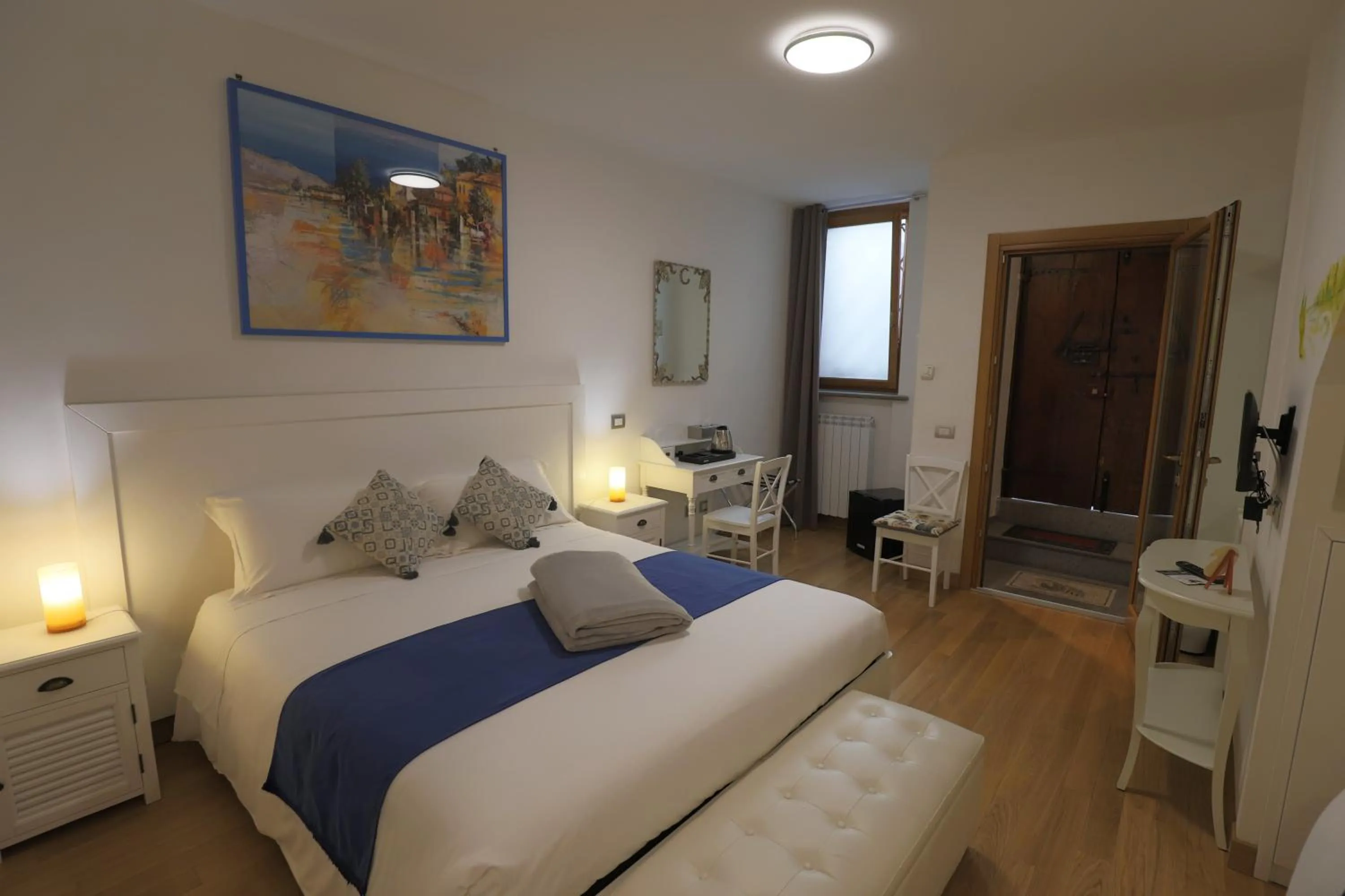 Bedroom, Bed in Atlantis Inn Castelgandolfo