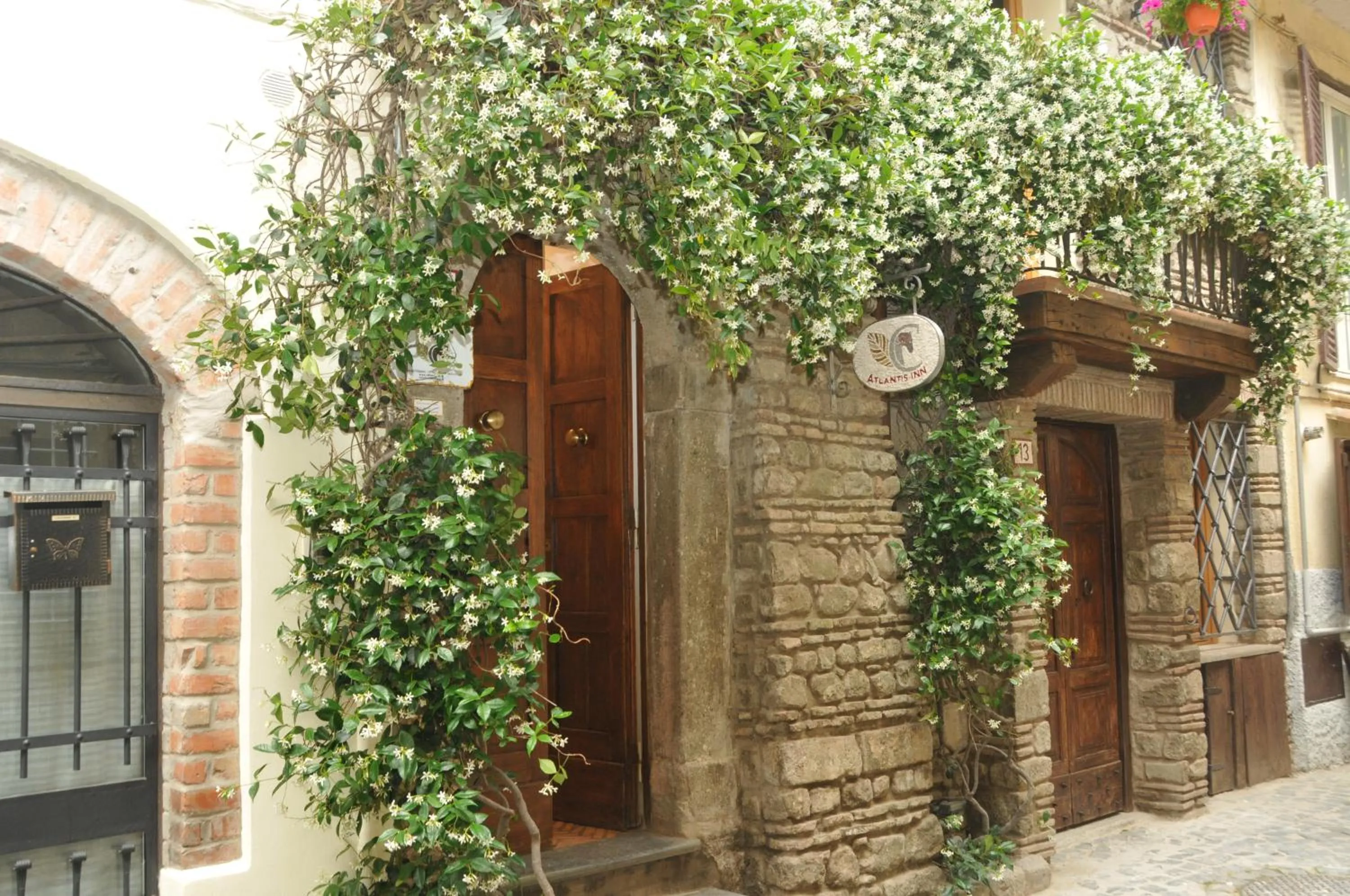 Property building in Atlantis Inn Castelgandolfo