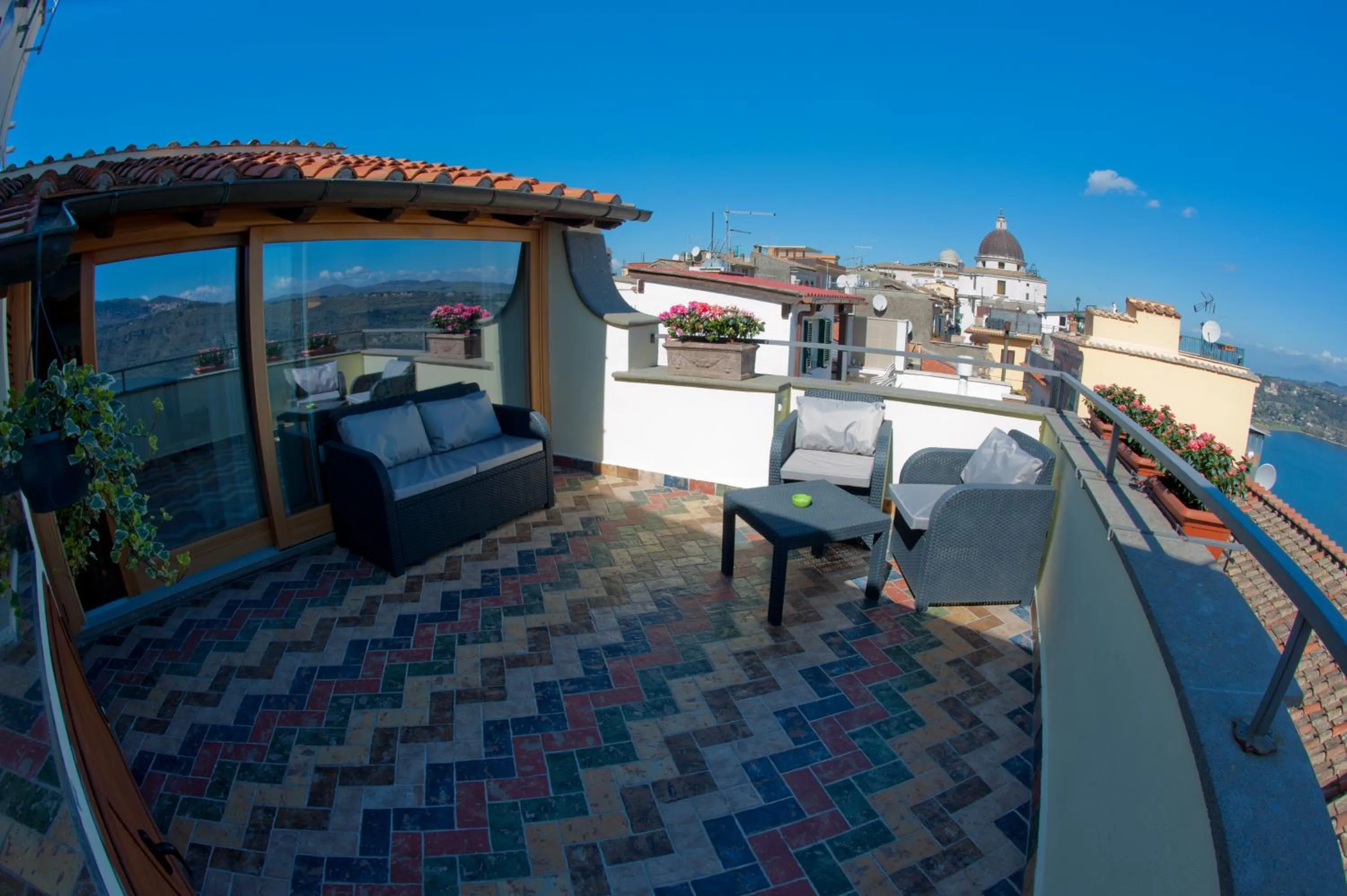 Lake view in Atlantis Inn Castelgandolfo