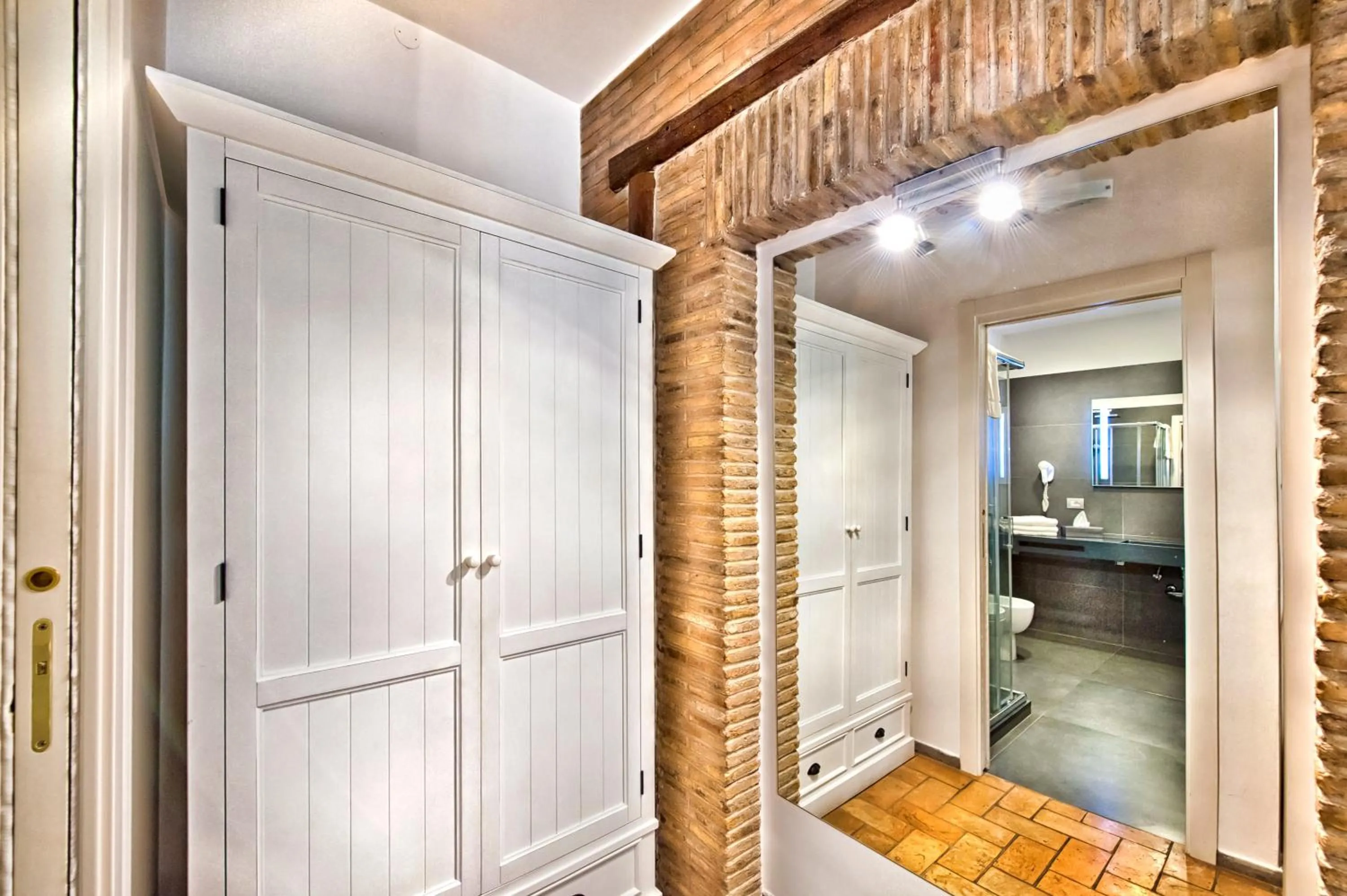 Bathroom in Atlantis Inn Castelgandolfo