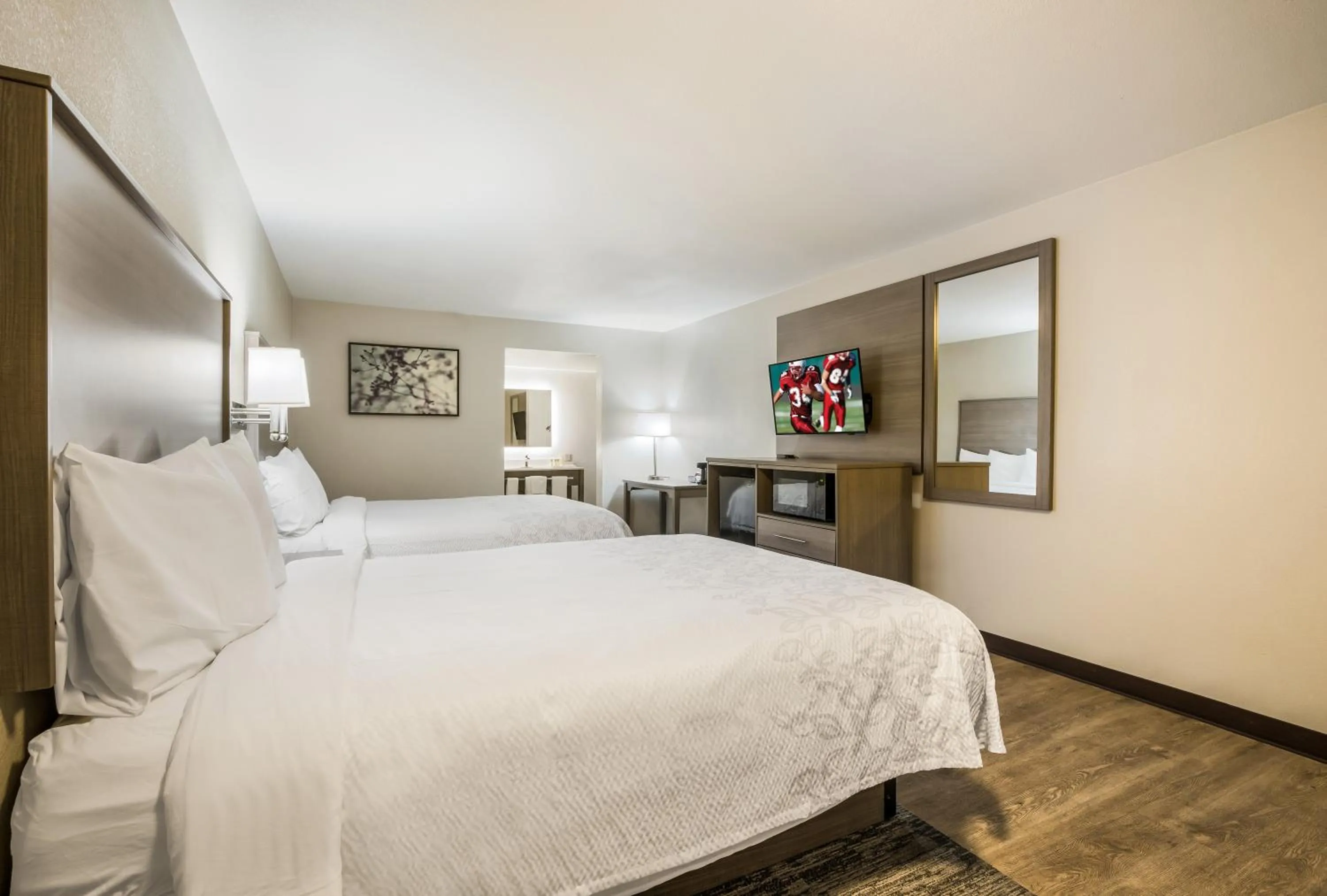 Photo of the whole room, Bed in Days Inn by Wyndham Chula Vista-San Diego