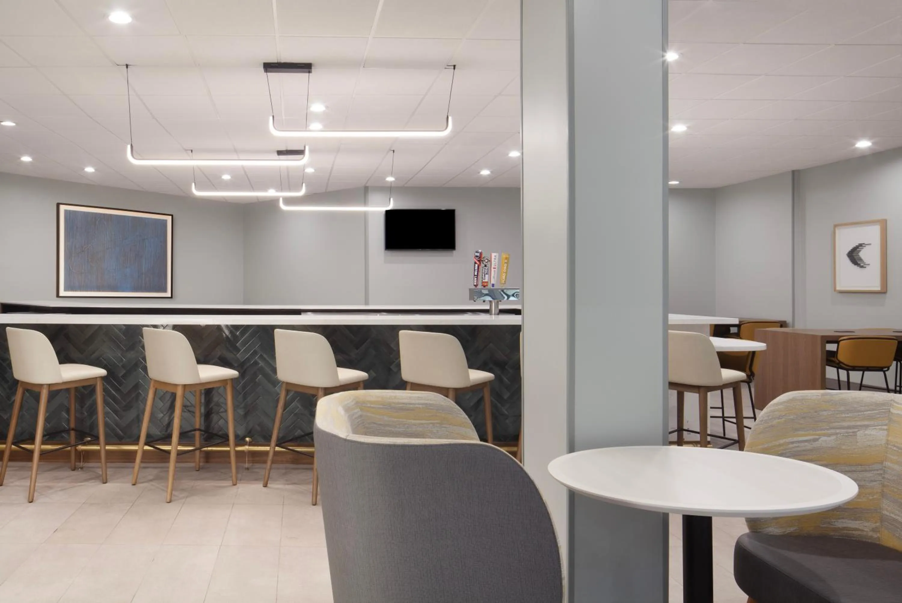 Restaurant/places to eat in Holiday Inn Corpus Christi Arpt & Conf Ctr by IHG