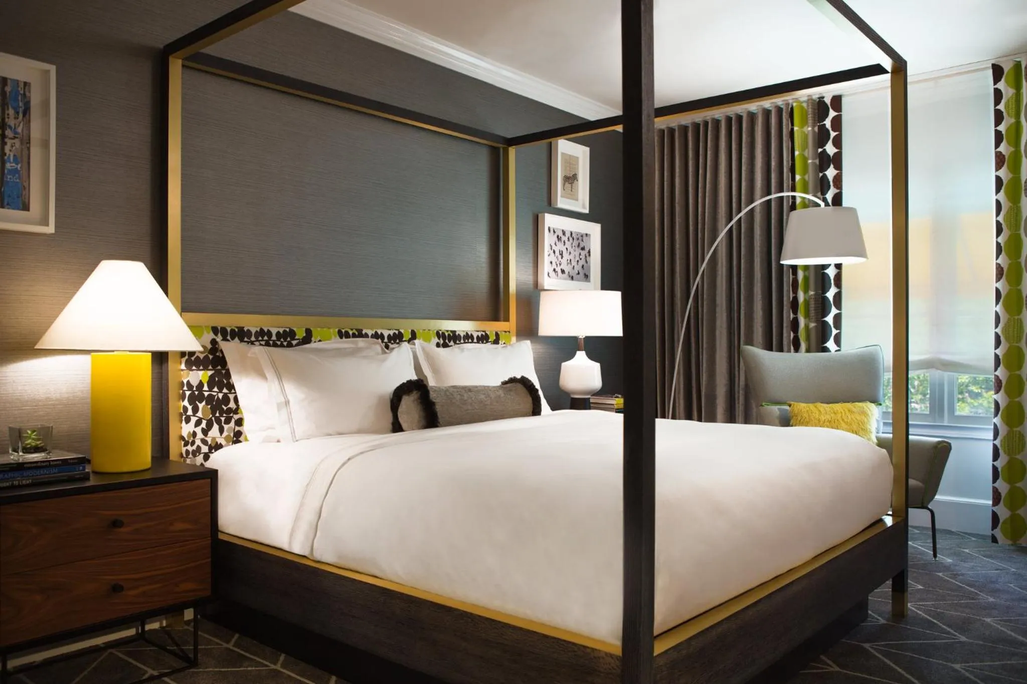 Photo of the whole room, Bed in Kimpton Brice Hotel by IHG