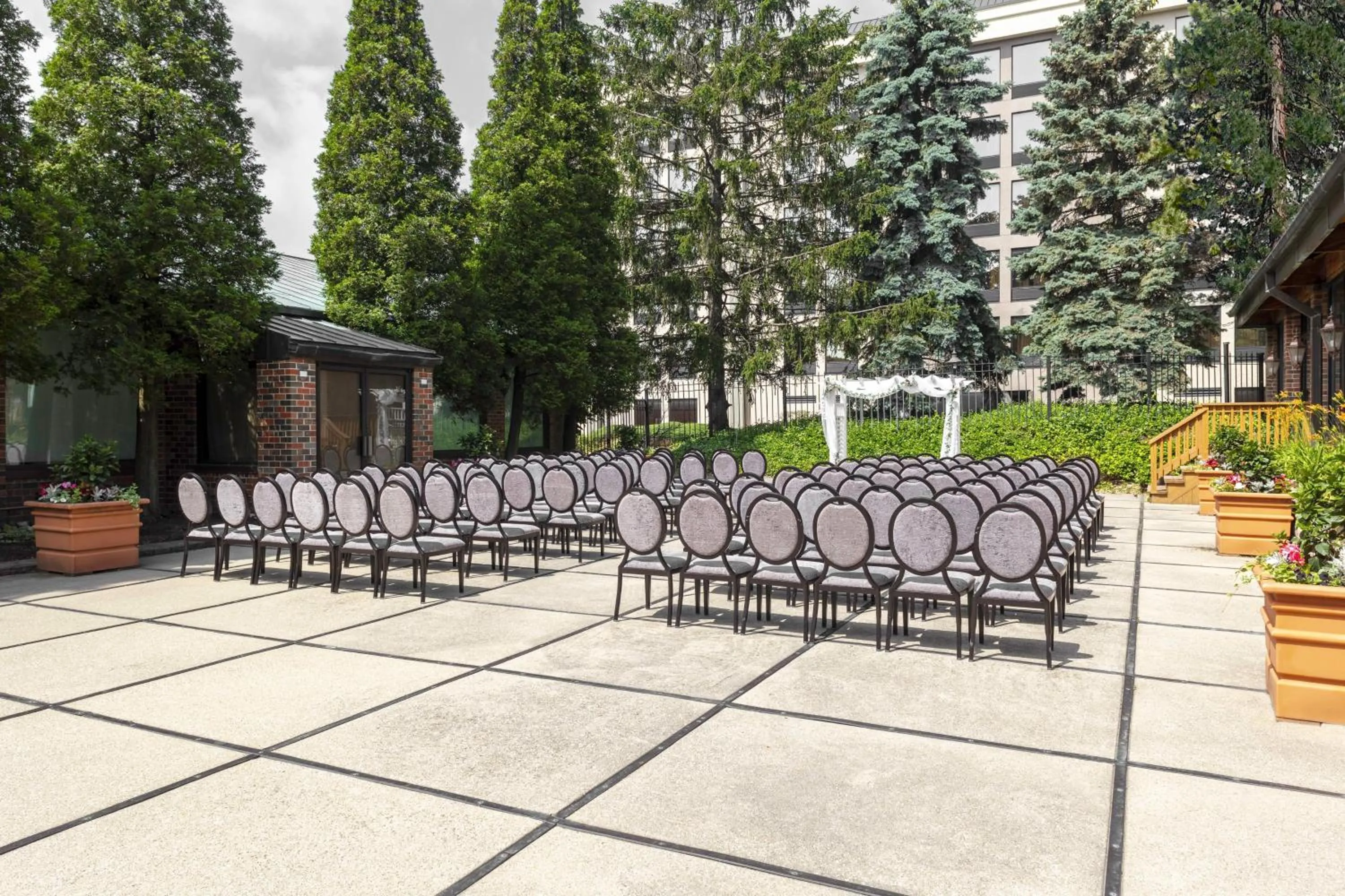 Meeting/conference room in Holiday Inn Chicago SW-Countryside ConfCtr by IHG