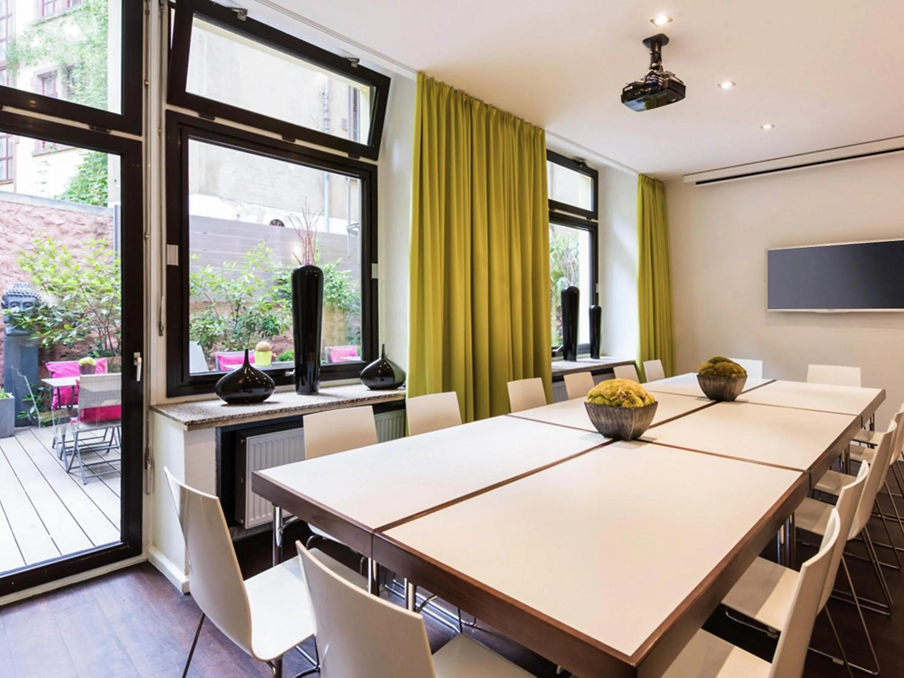 Meeting/conference room in Ibis Styles Frankfurt City