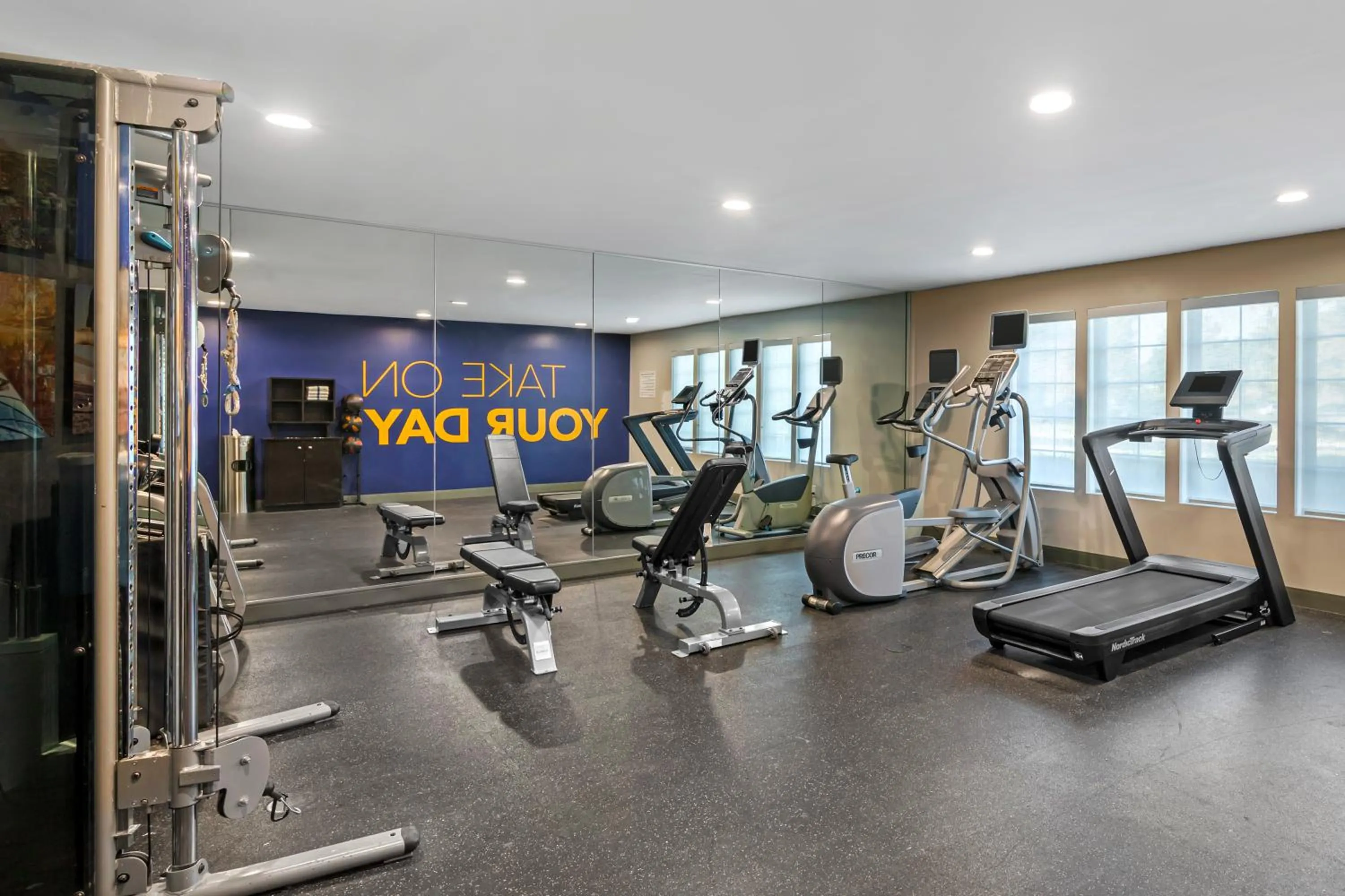 Fitness centre/facilities in Comfort Inn & Suites Savannah Airport