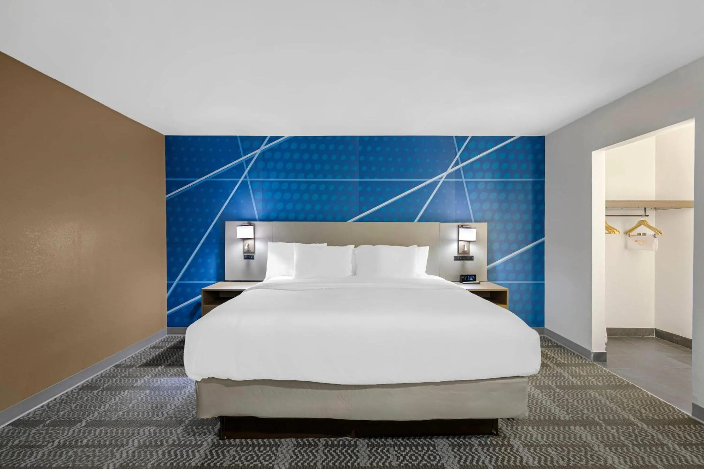 Bedroom, Bed in Comfort Inn & Suites Savannah Airport