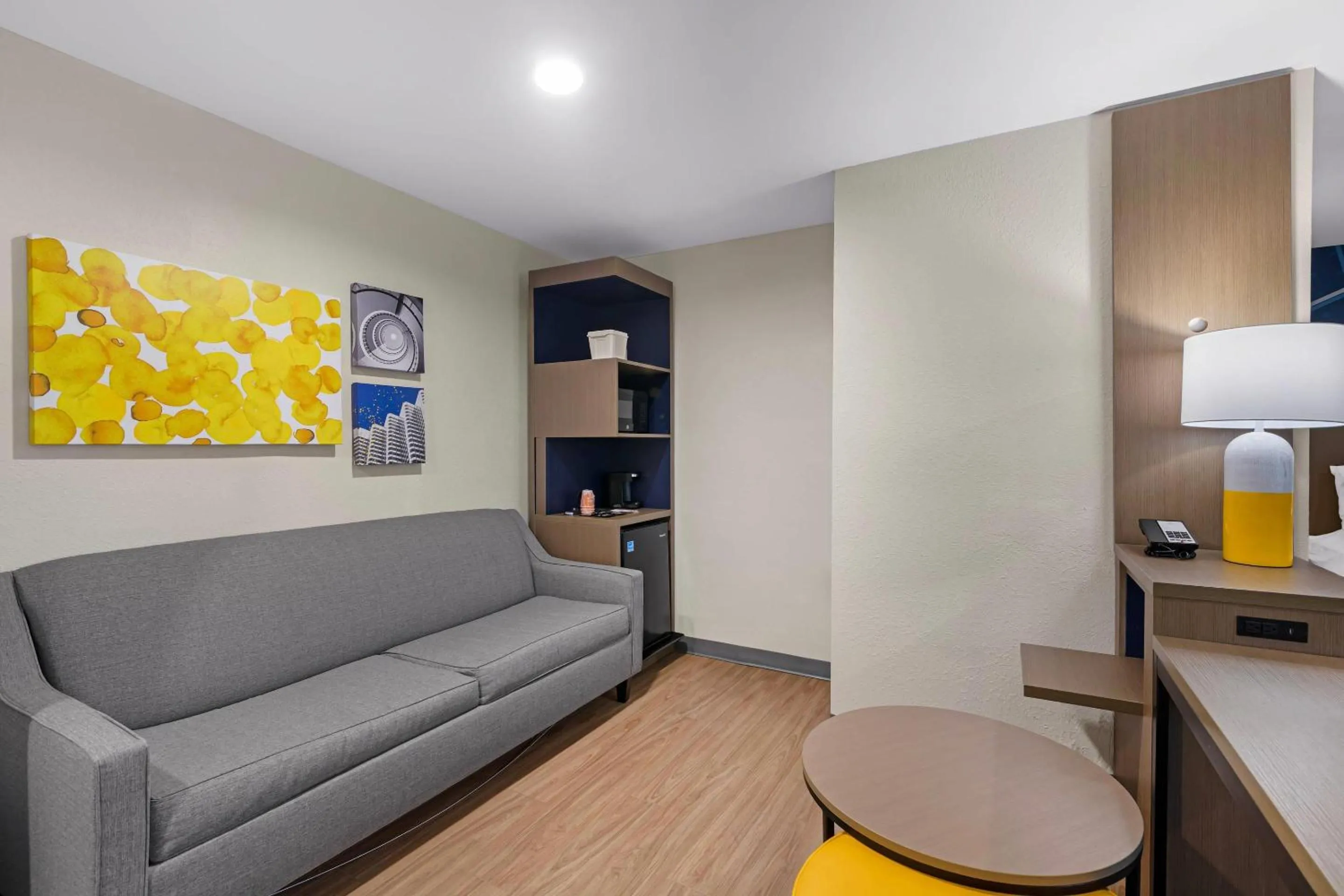 Bedroom in Comfort Inn & Suites Savannah Airport