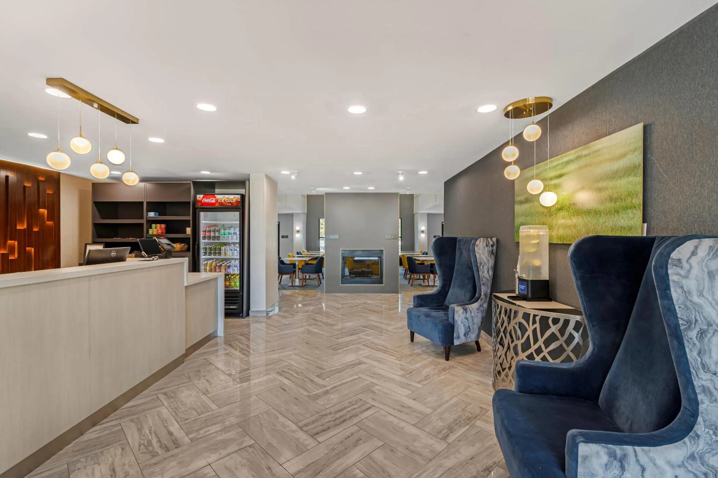 Lobby or reception in Comfort Inn & Suites Savannah Airport