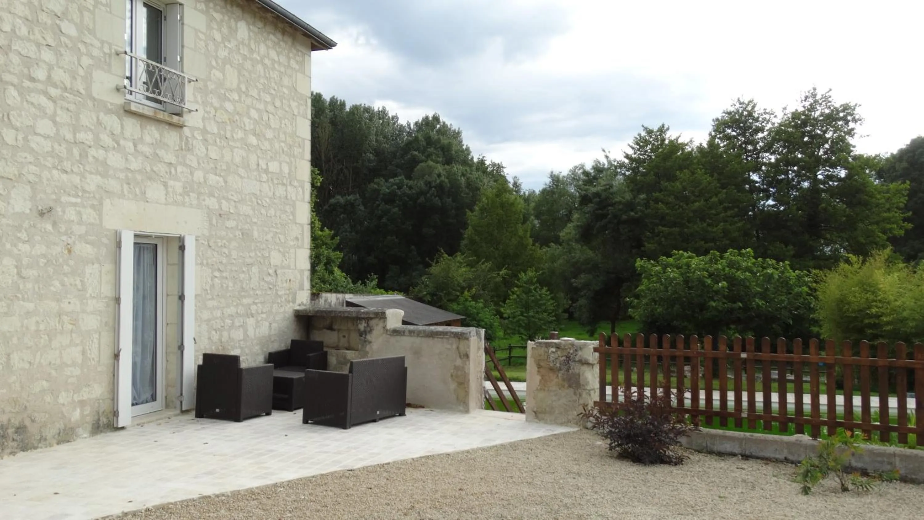 Property building in Moulin de reigner