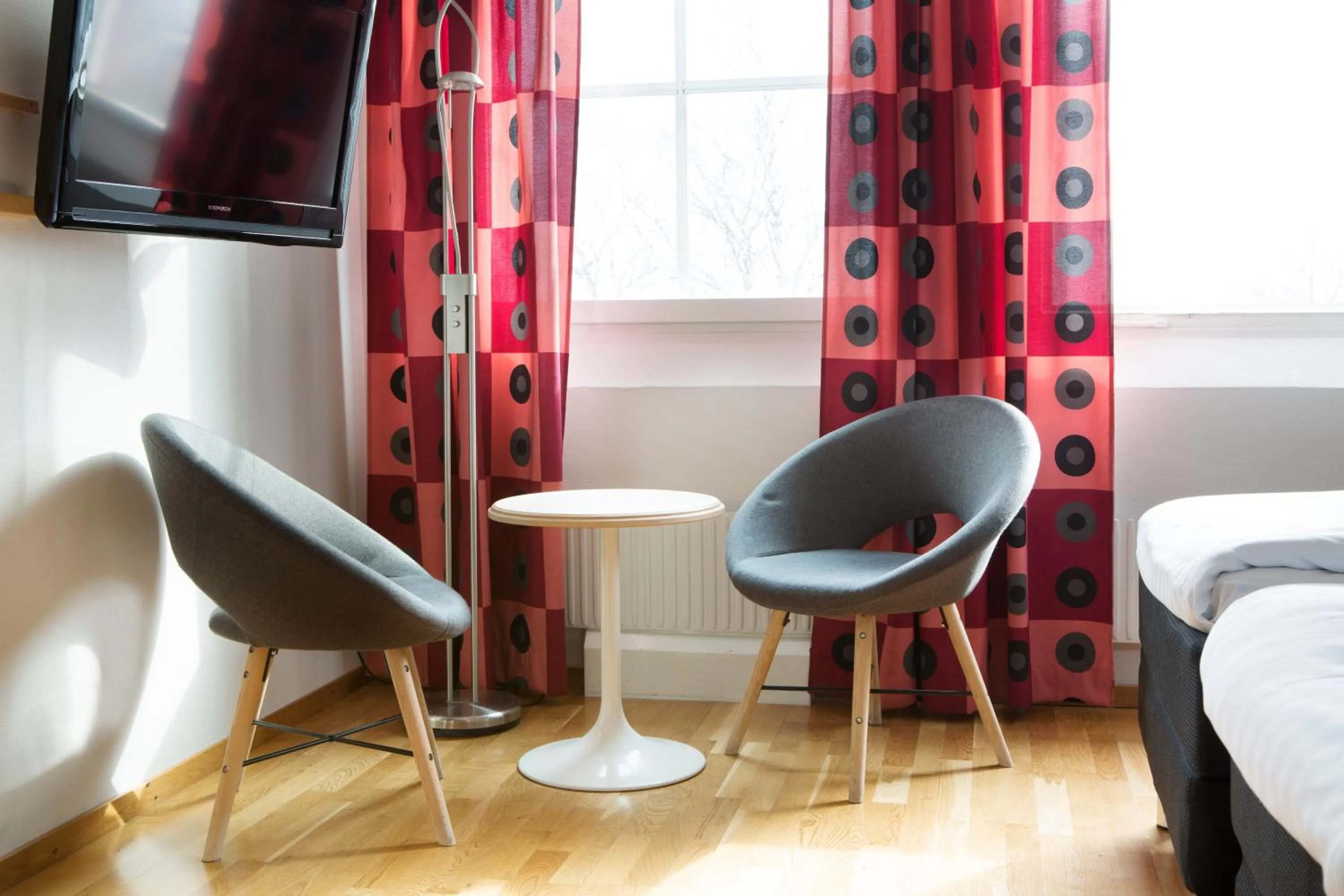 TV and multimedia in Comfort Hotel Arctic